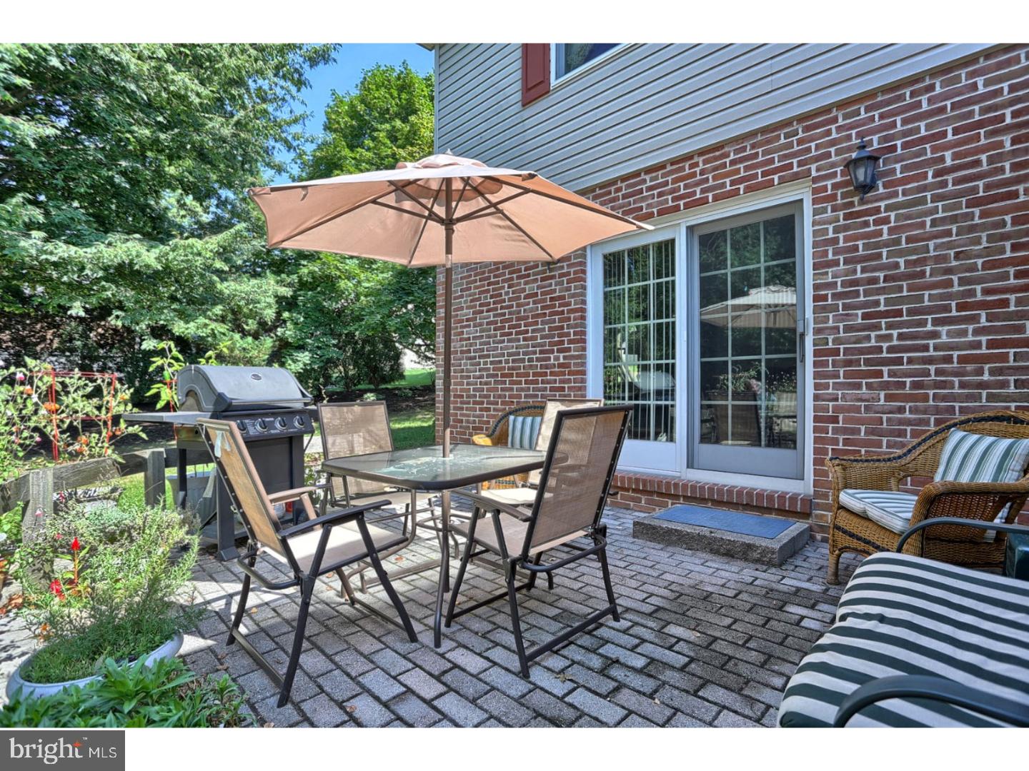 CRESTWOOD - Residential