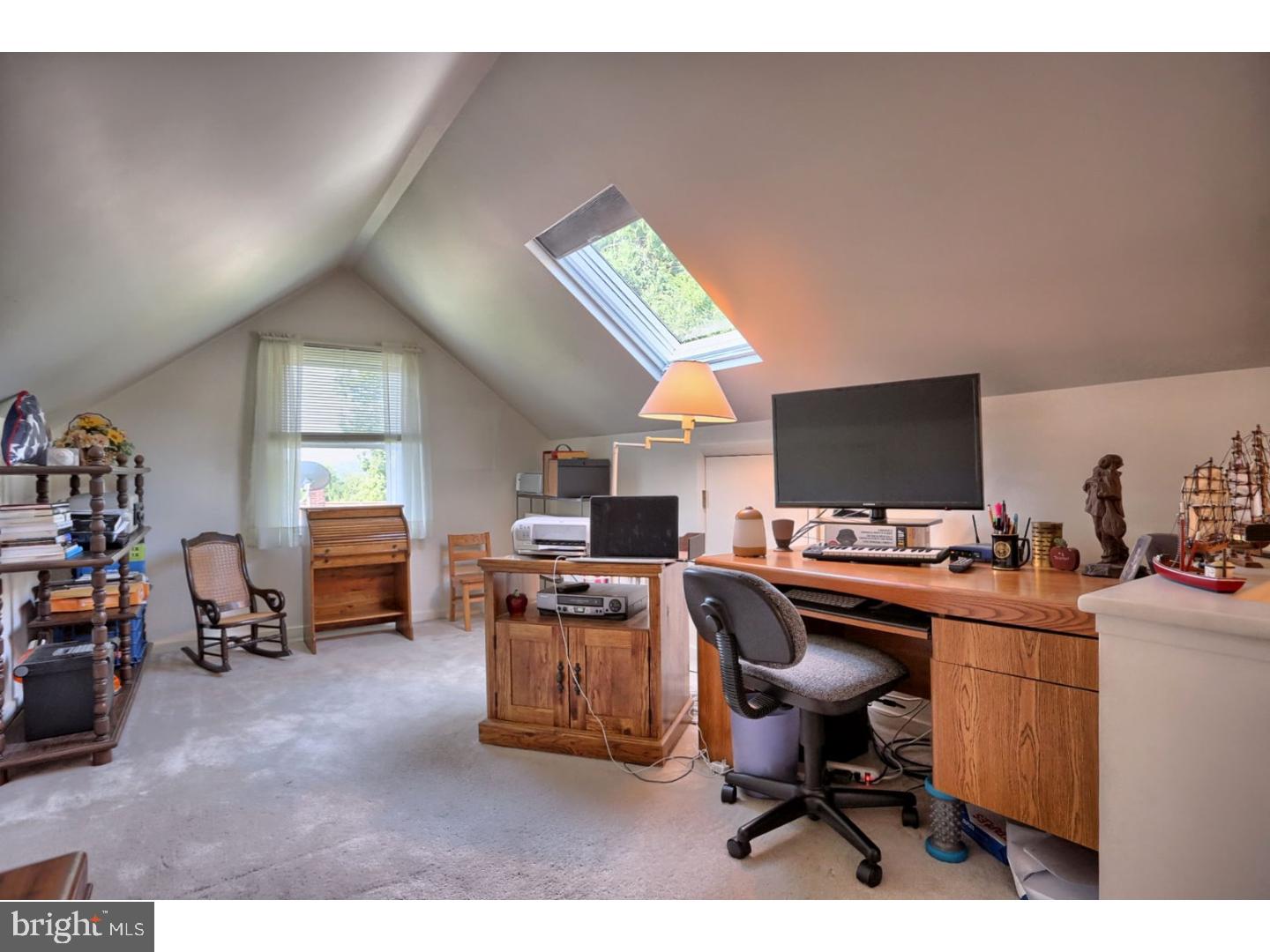 CRESTWOOD - Residential