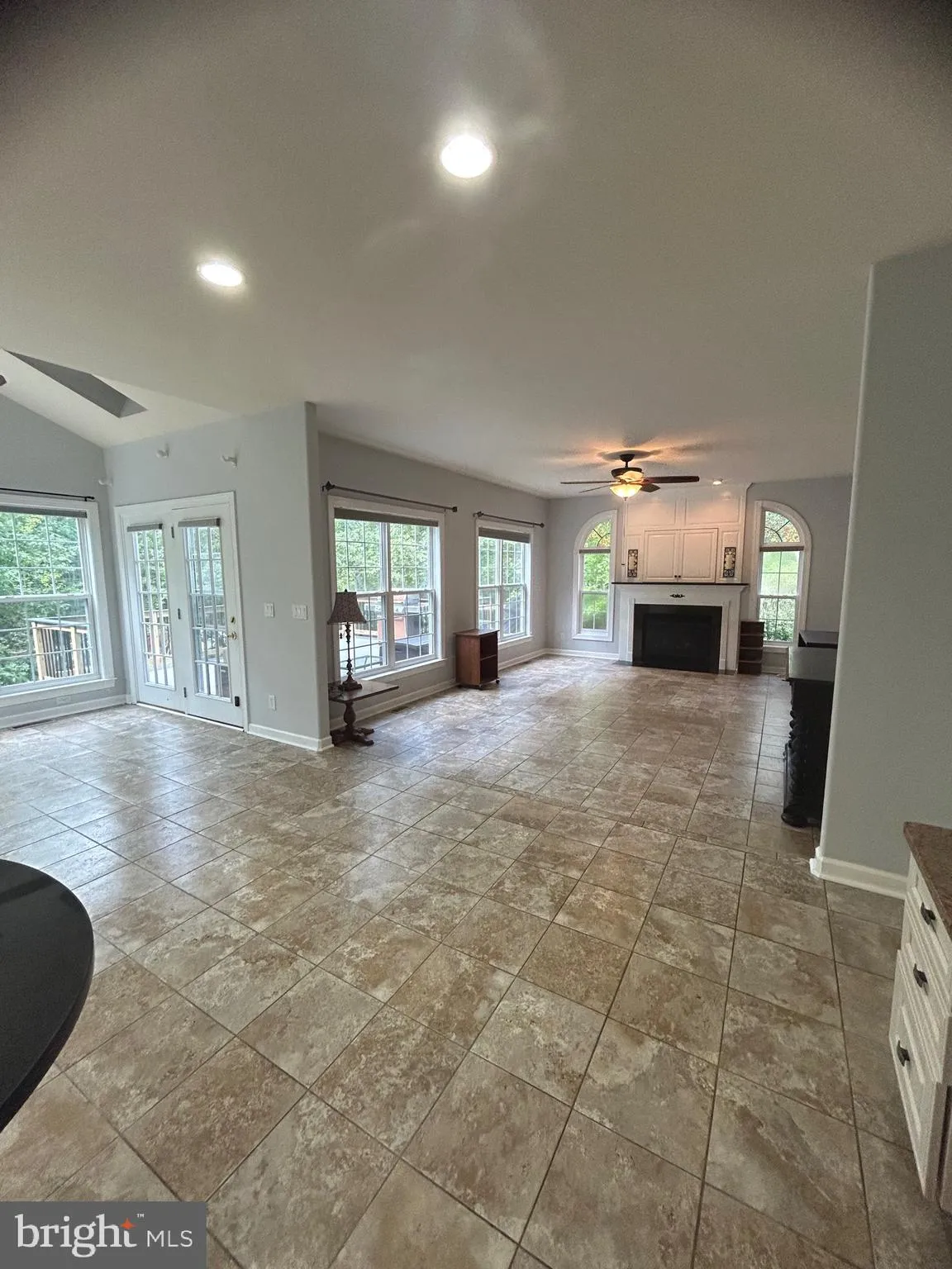 Fredericksburg, Virginia 22406, United States, 5 Bedrooms Bedrooms, ,5 BathroomsBathrooms,Residential,Contingent,43216