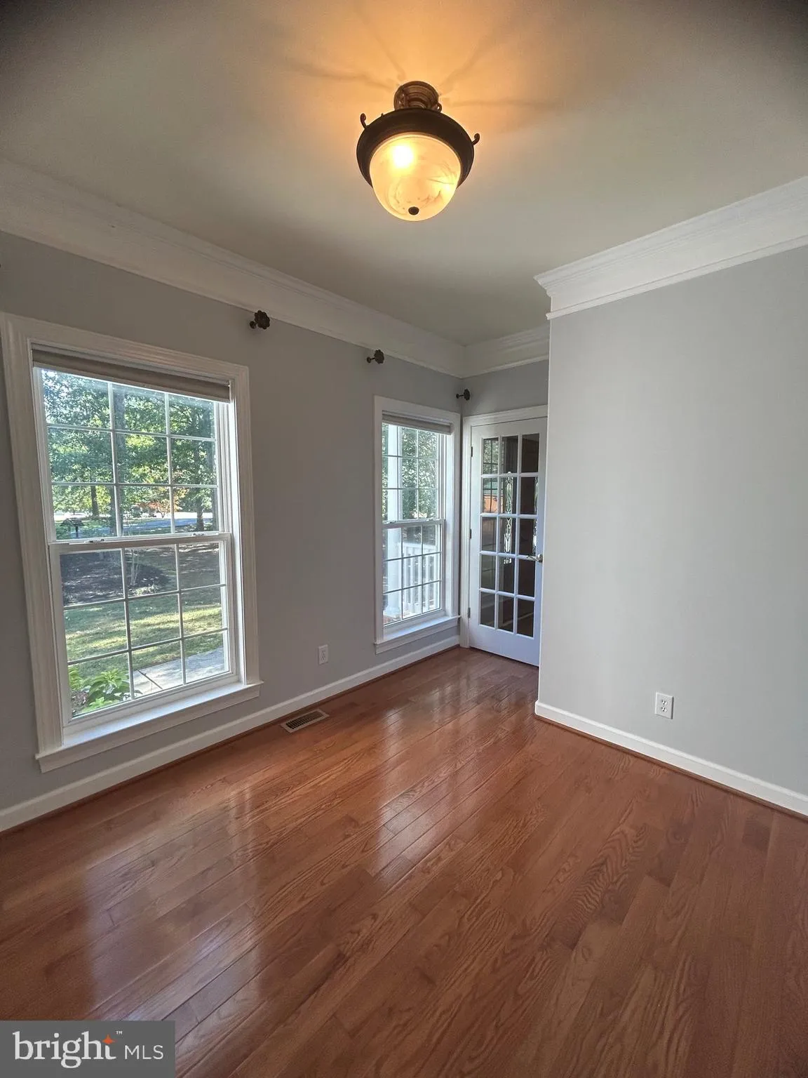 Fredericksburg, Virginia 22406, United States, 5 Bedrooms Bedrooms, ,5 BathroomsBathrooms,Residential,Contingent,43216