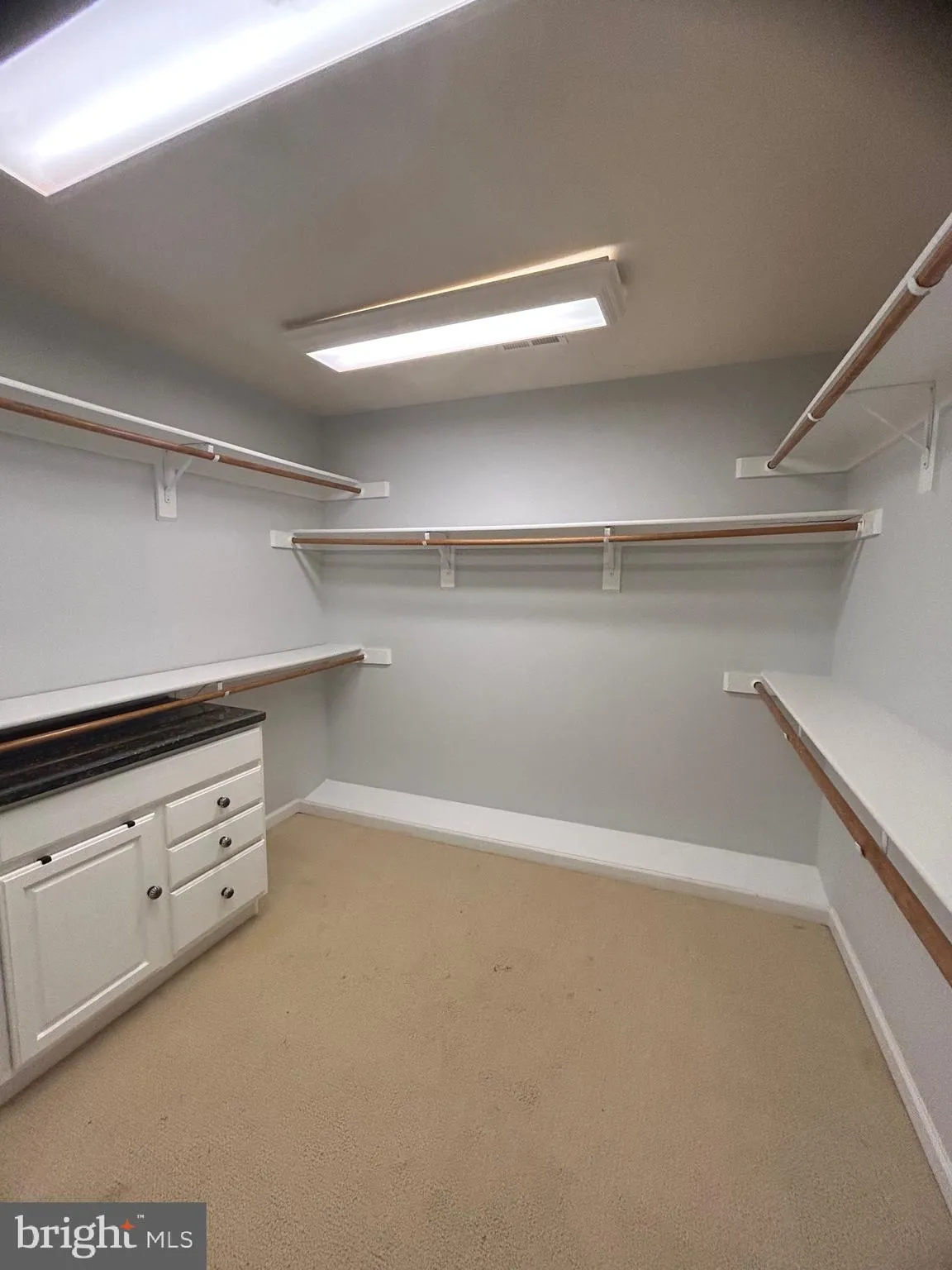 Fredericksburg, Virginia 22406, United States, 5 Bedrooms Bedrooms, ,5 BathroomsBathrooms,Residential,Contingent,43216