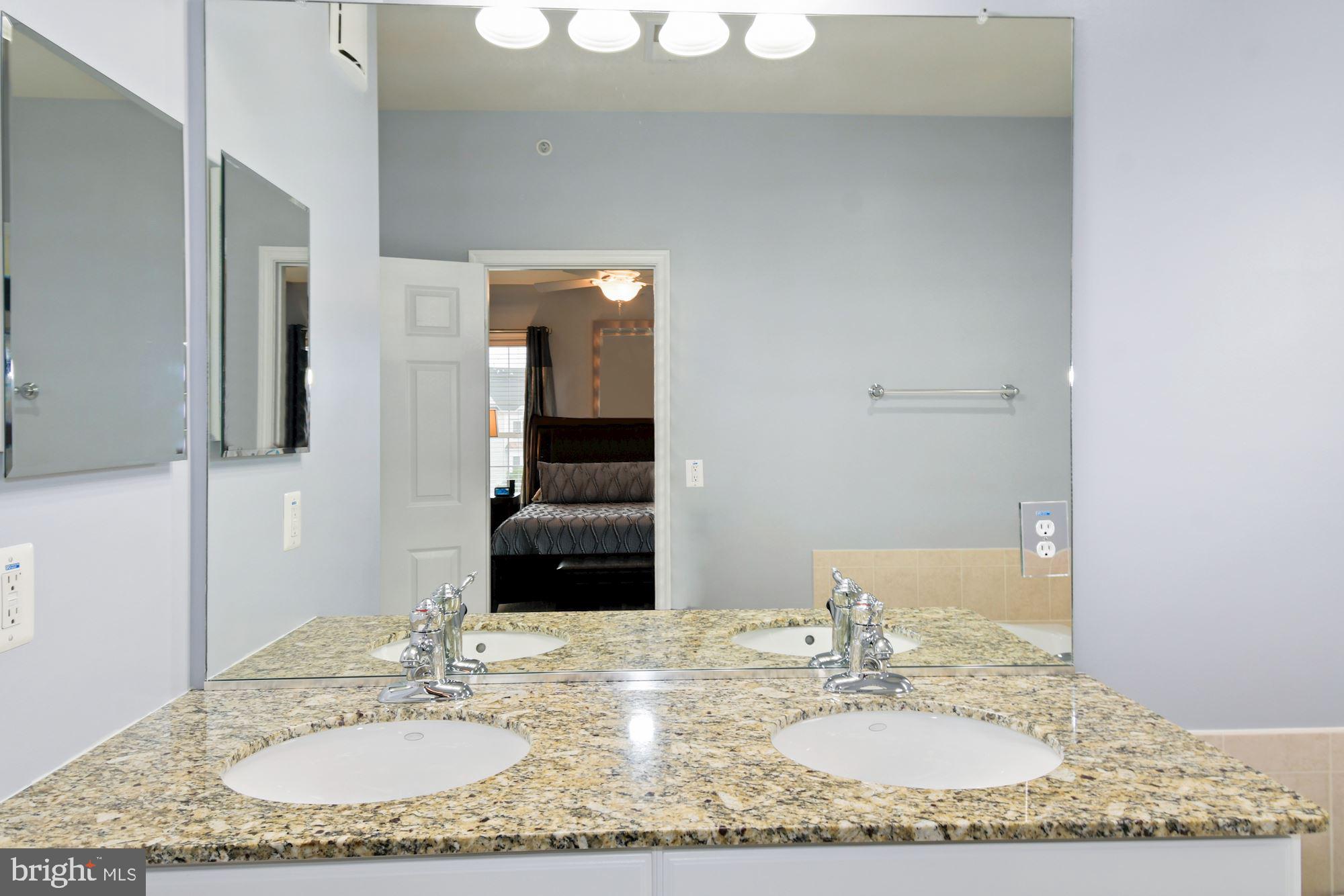 POTOMAC CLUB - Residential