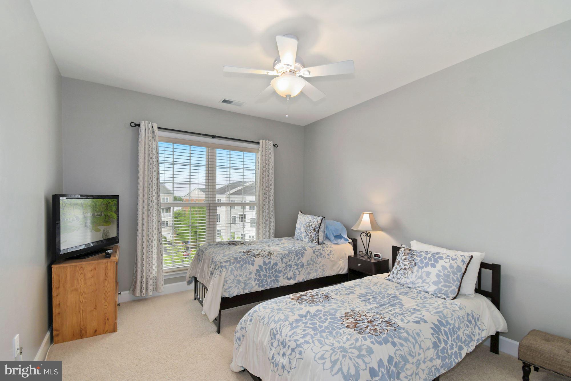 POTOMAC CLUB - Residential