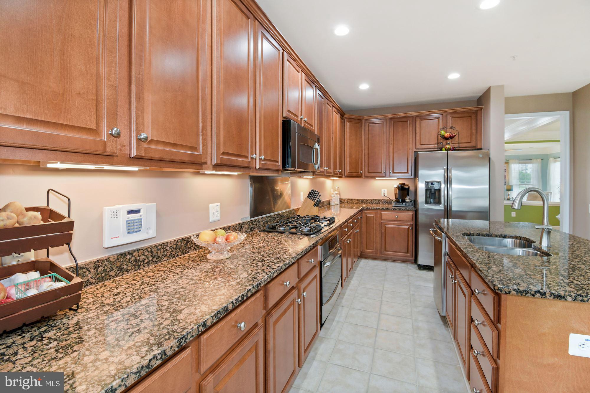 POTOMAC CLUB - Residential