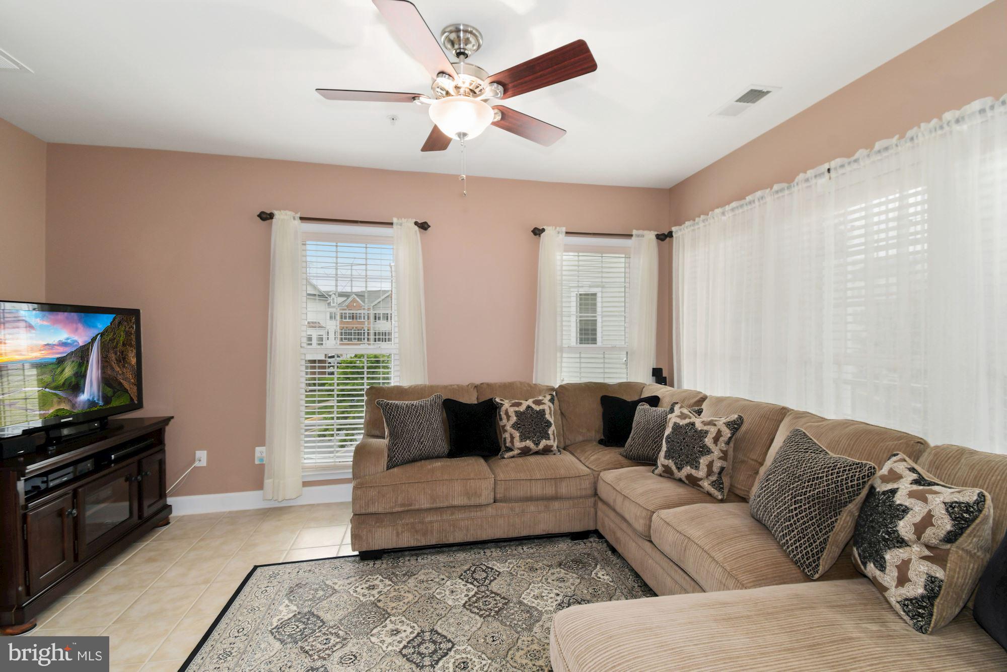 POTOMAC CLUB - Residential