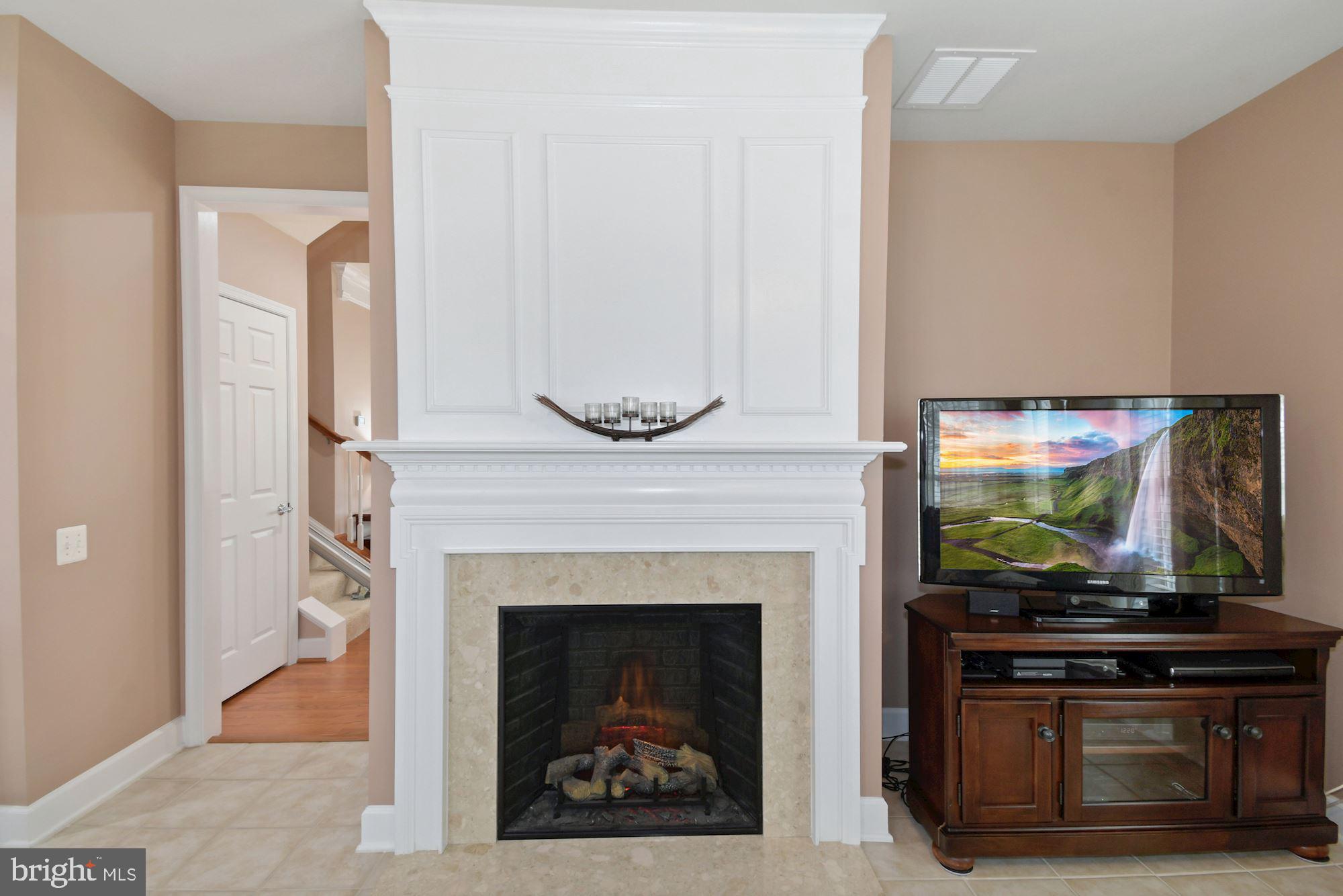 POTOMAC CLUB - Residential
