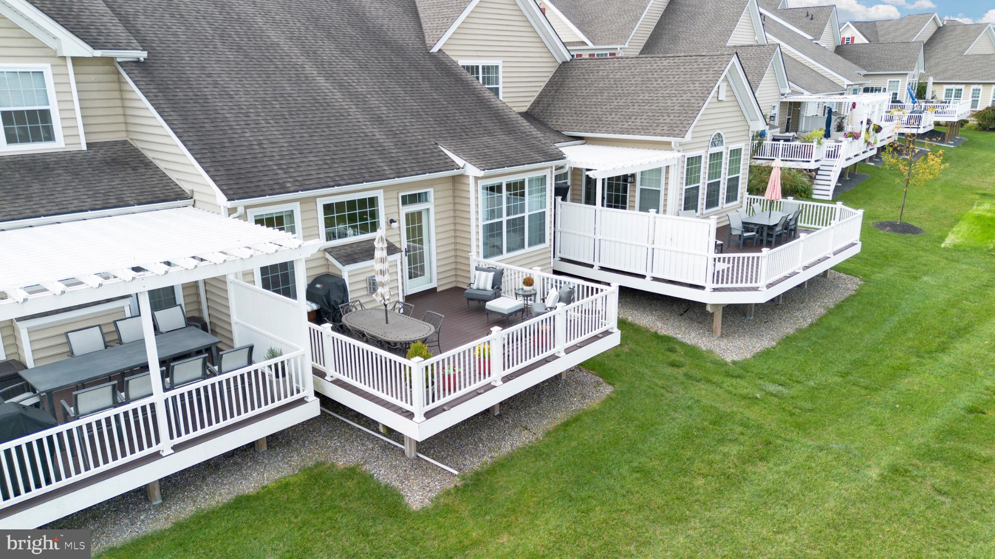 WHITE SPRINGS AT PROVIDENCE - Residential