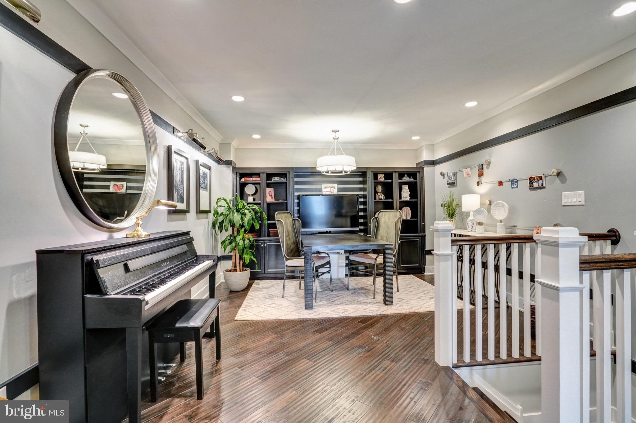 WHITE SPRINGS AT PROVIDENCE - Residential