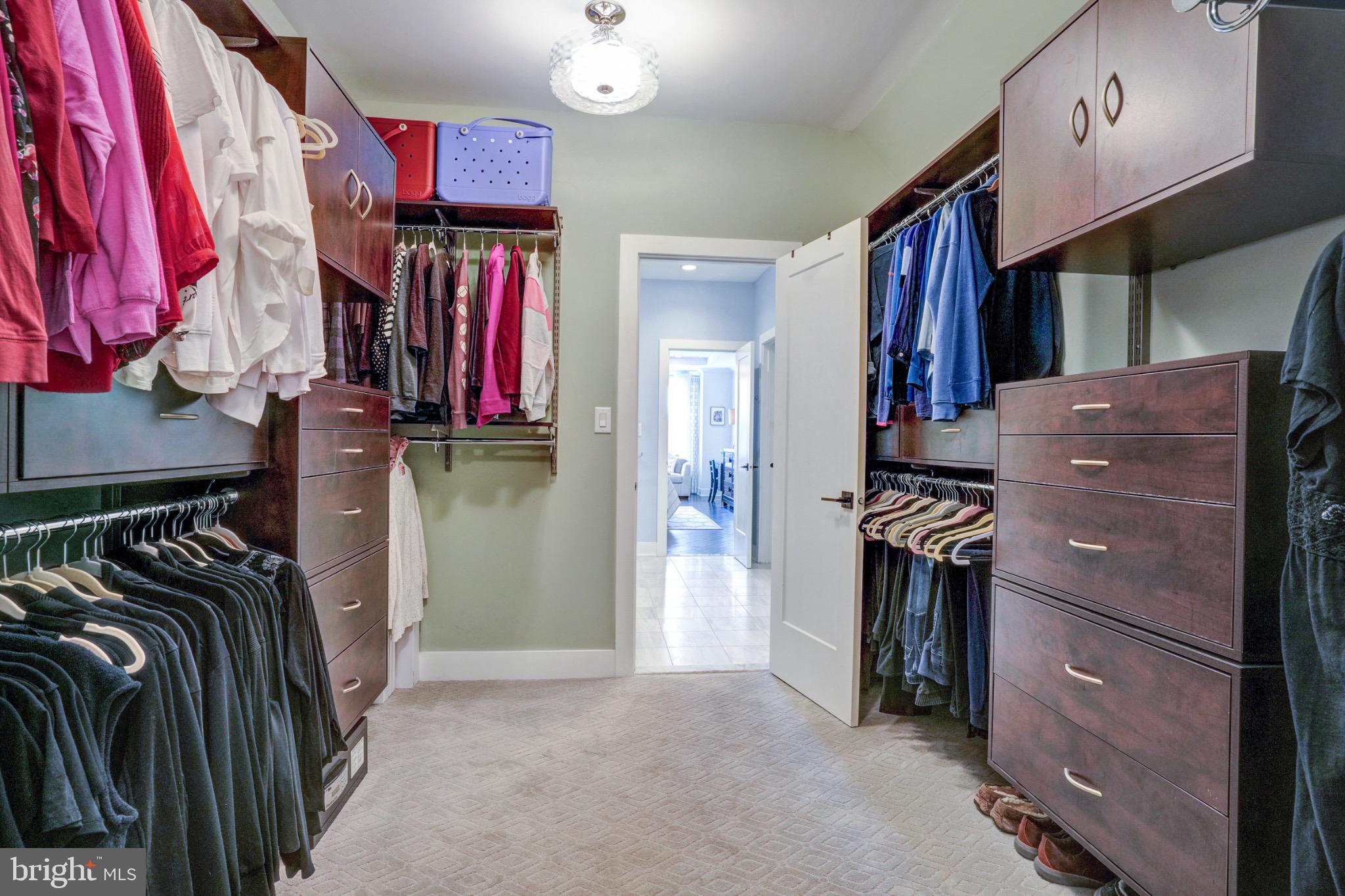 WHITE SPRINGS AT PROVIDENCE - Residential