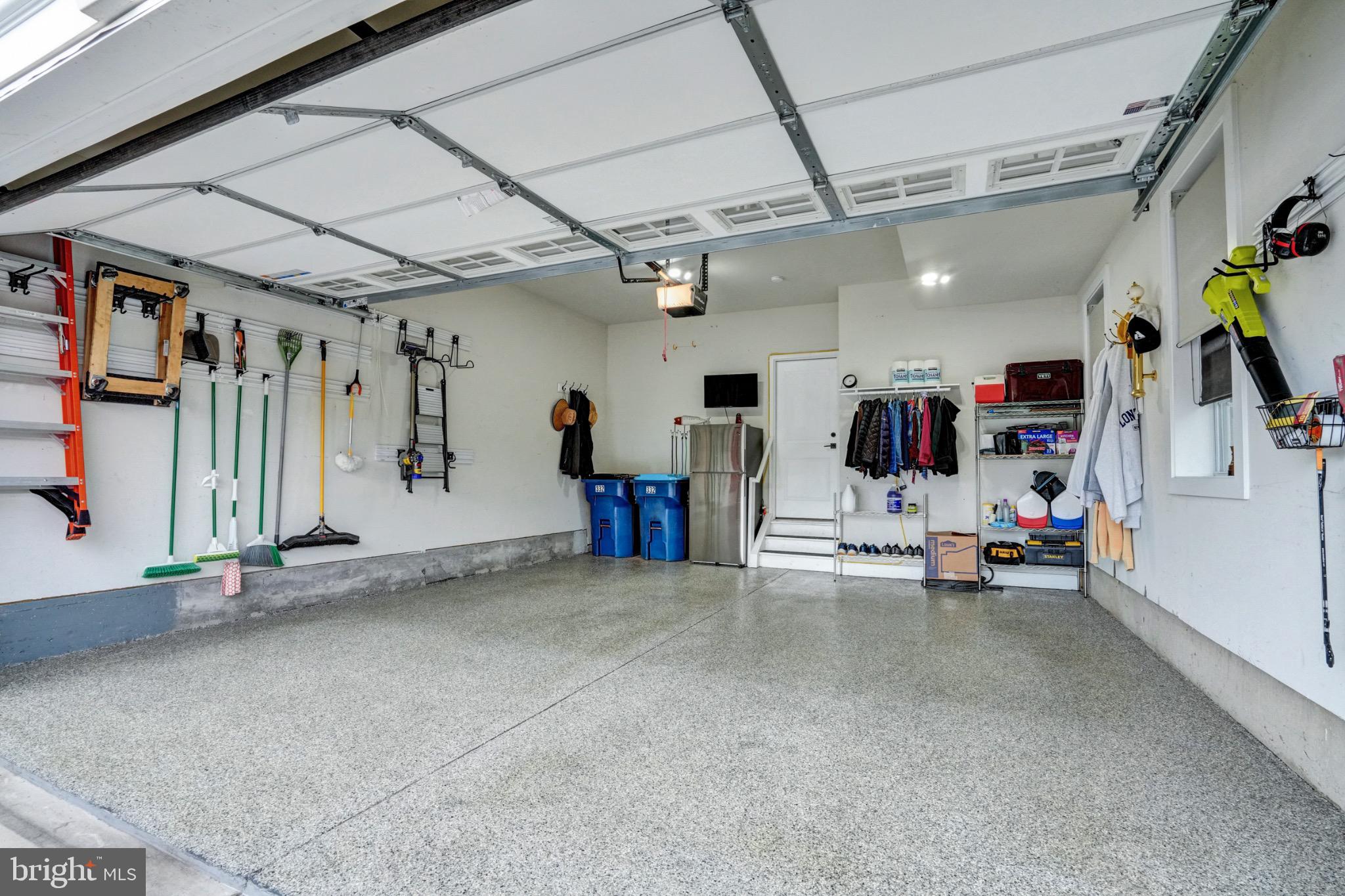 WHITE SPRINGS AT PROVIDENCE - Residential