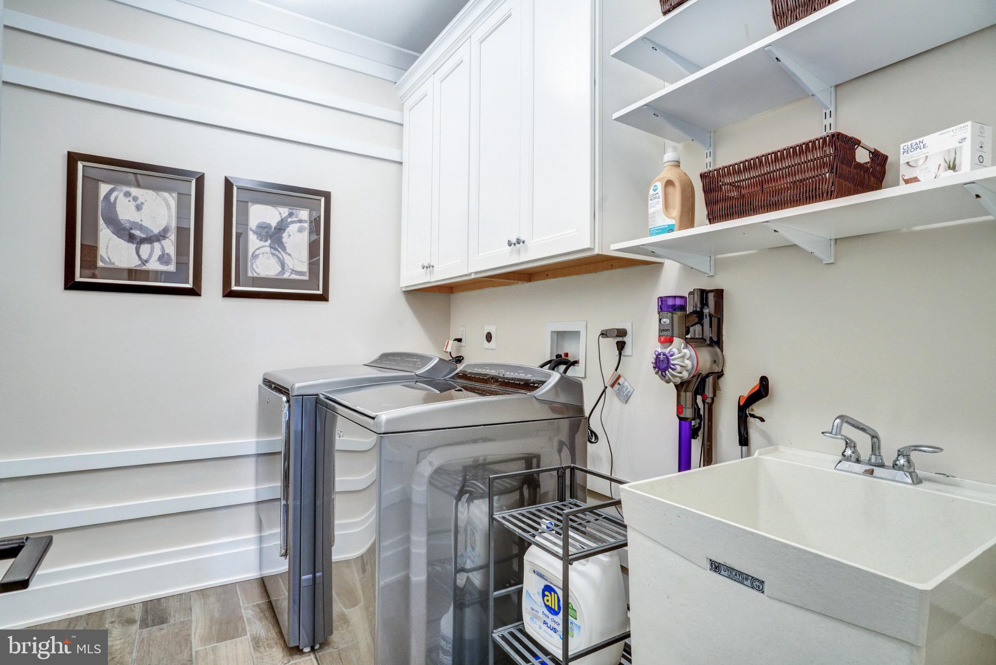 WHITE SPRINGS AT PROVIDENCE - Residential