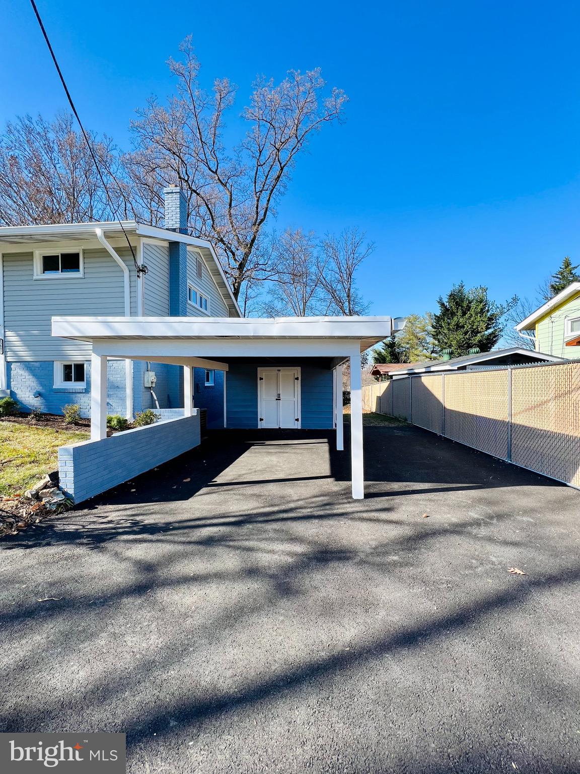 ASPEN KNOLLS - Residential Lease