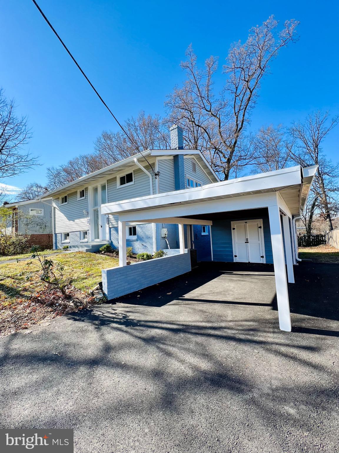 ASPEN KNOLLS - Residential Lease