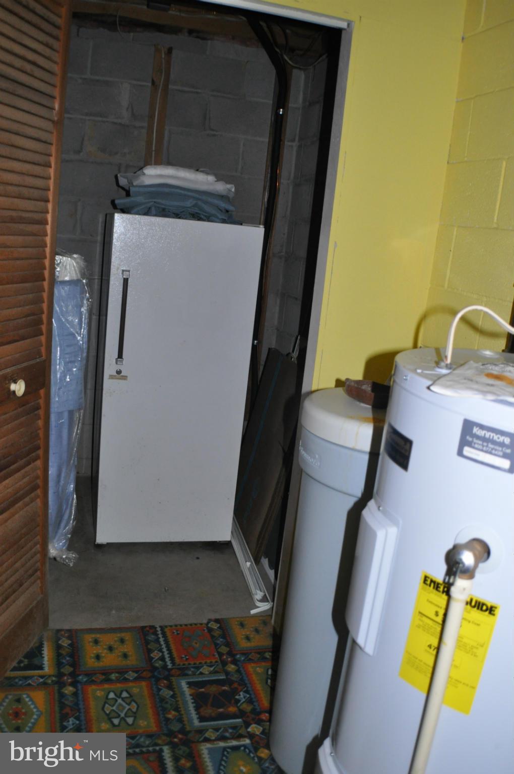 KNOLLAND - Residential