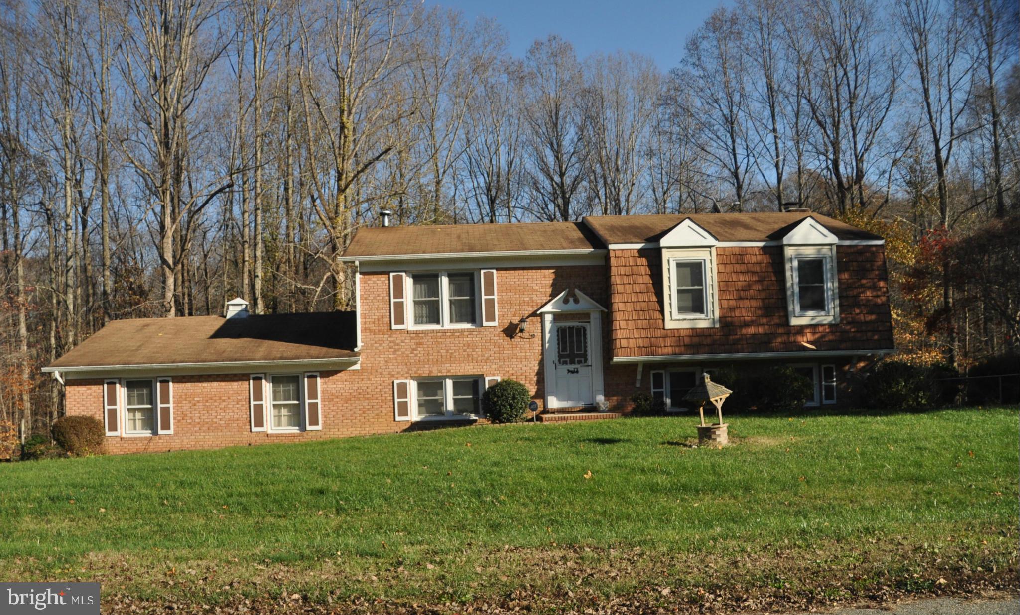 KNOLLAND - Residential