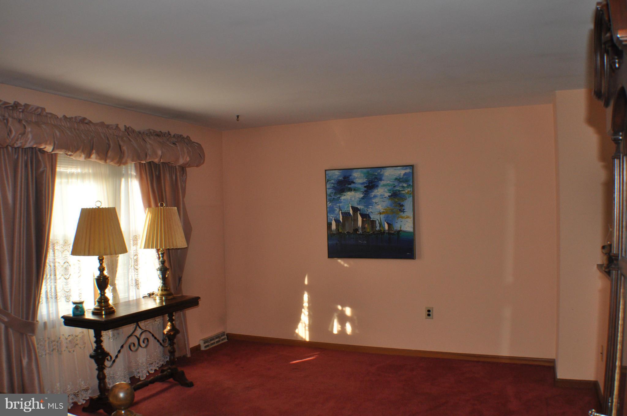 KNOLLAND - Residential