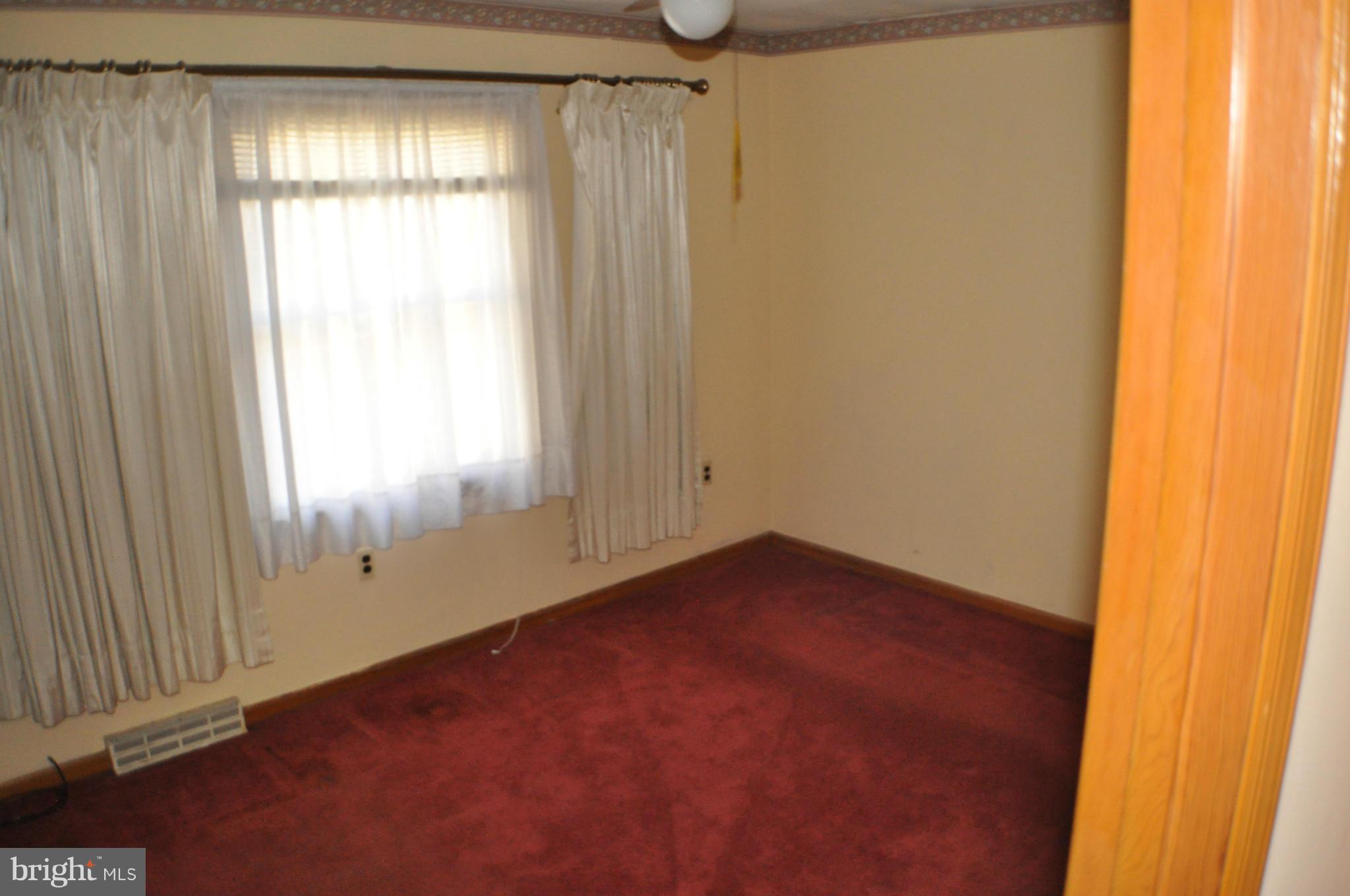 KNOLLAND - Residential