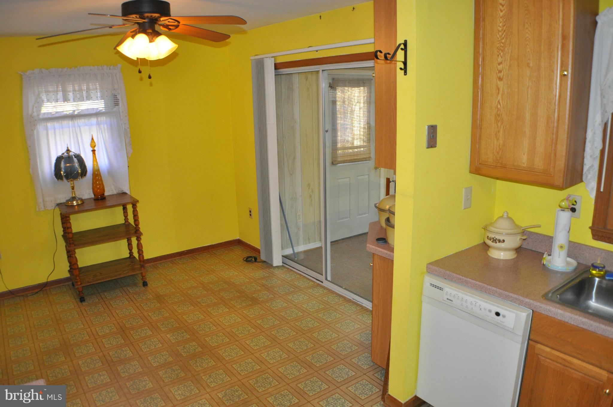 KNOLLAND - Residential