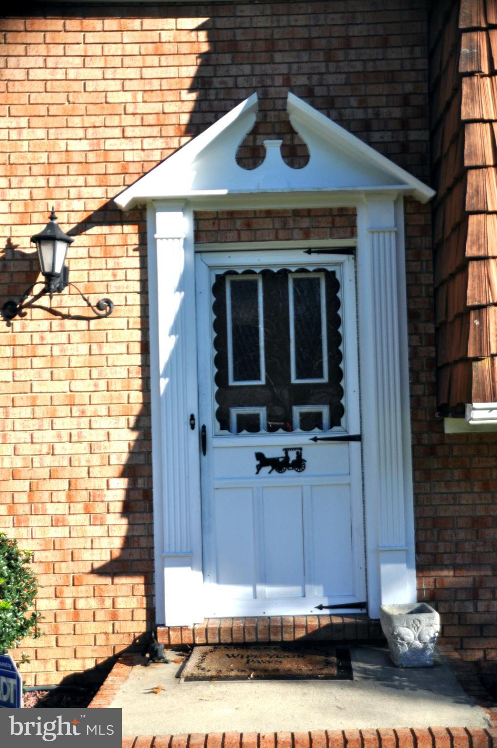 KNOLLAND - Residential