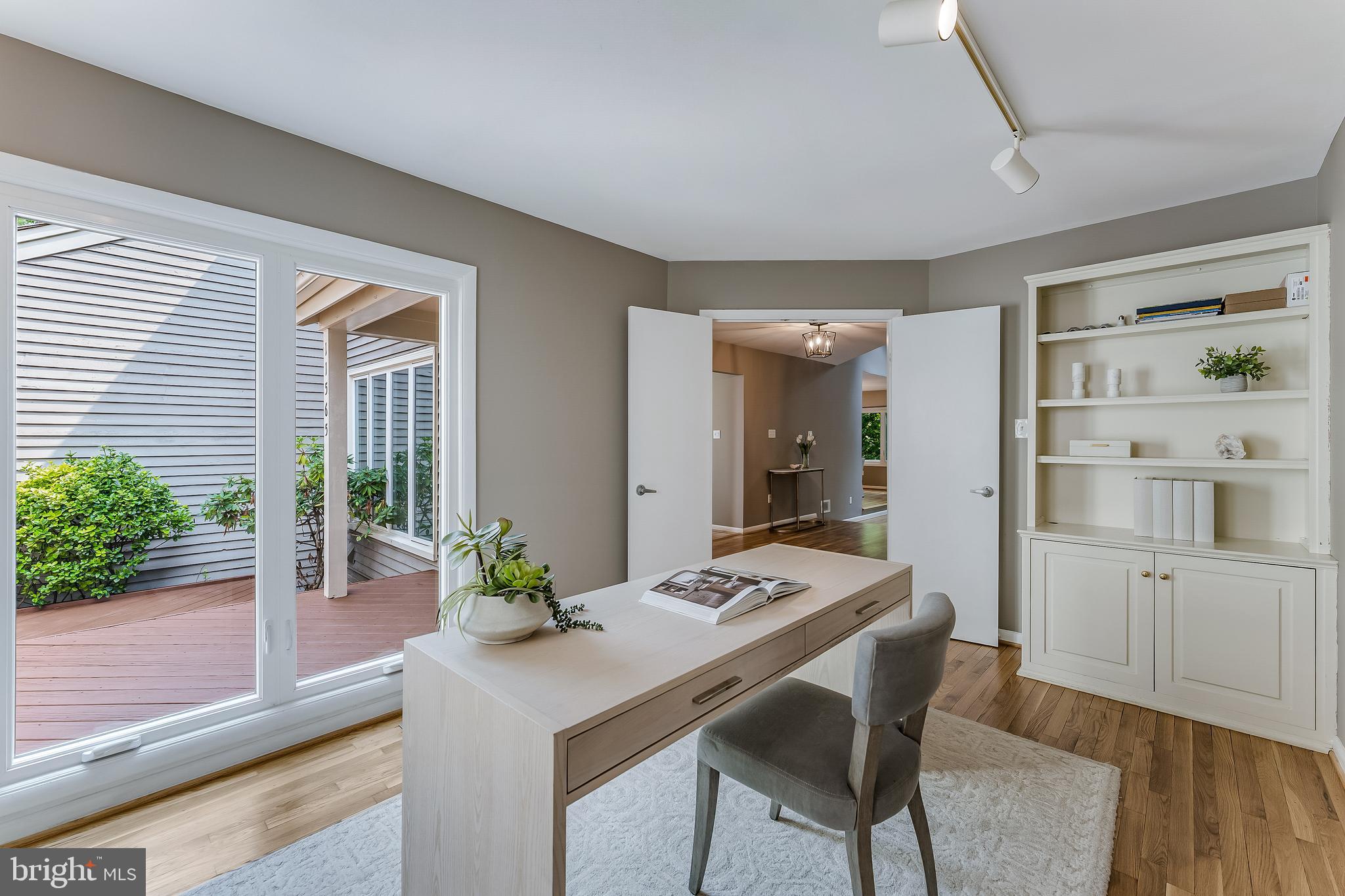 11565 BRASS LANTERN COURT