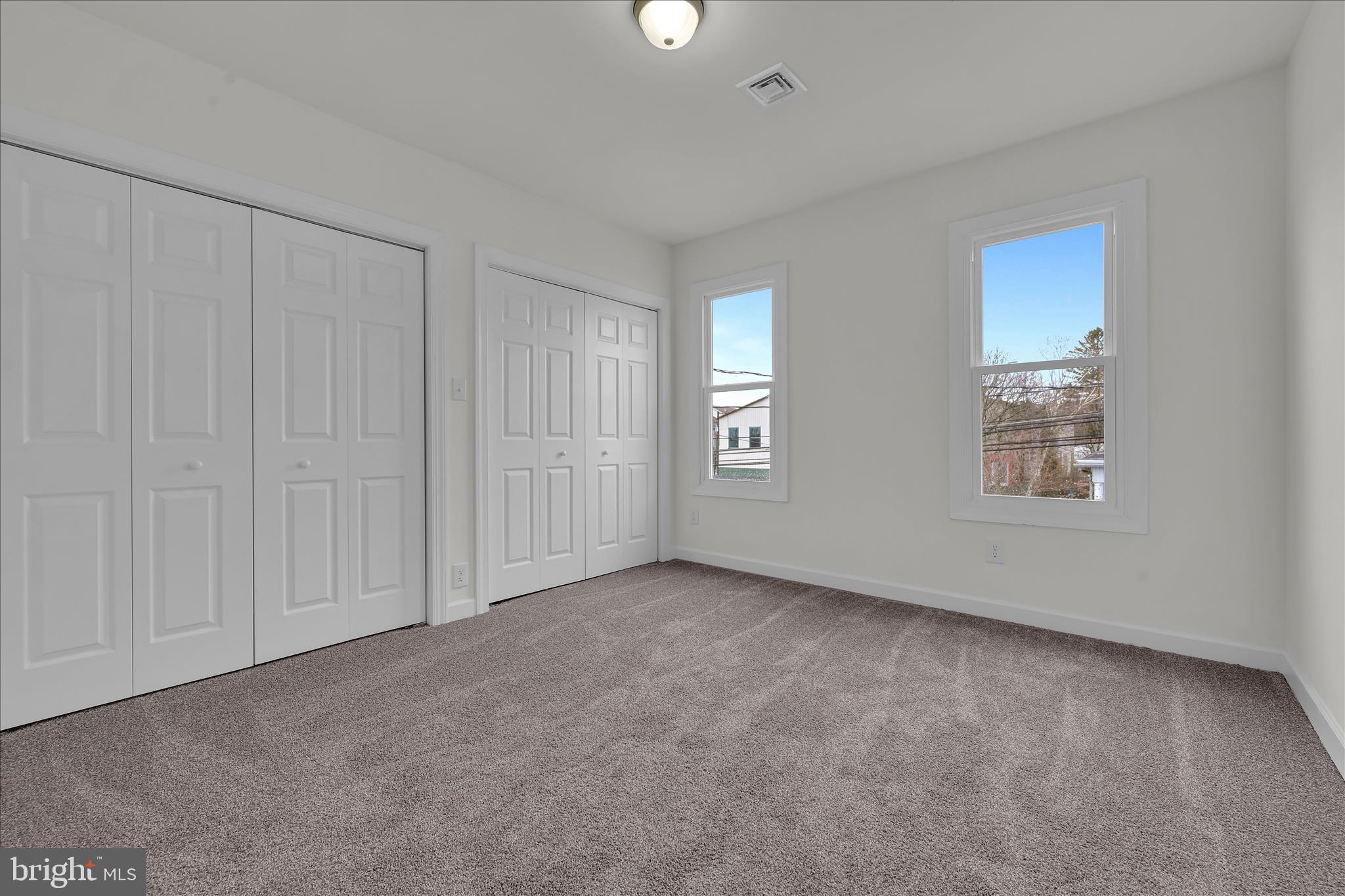 FRACKVILLE - Residential