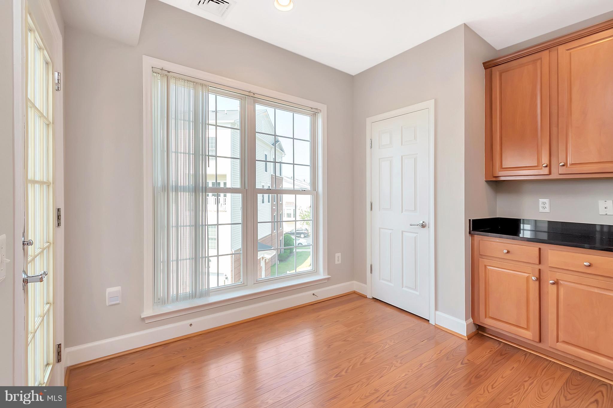 POTOMAC CLUB - Residential