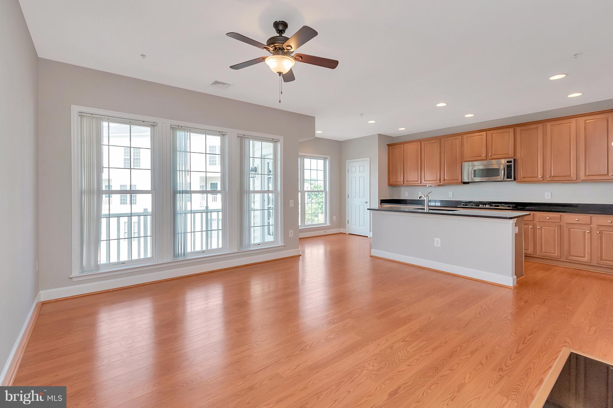 POTOMAC CLUB - Residential