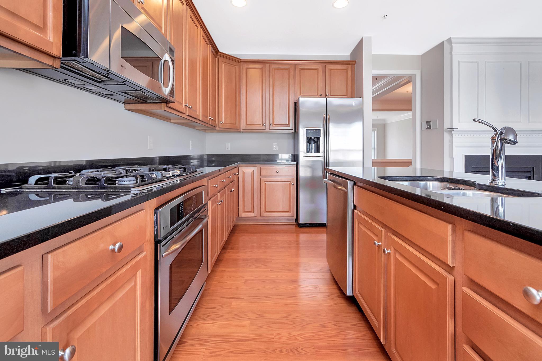 POTOMAC CLUB - Residential