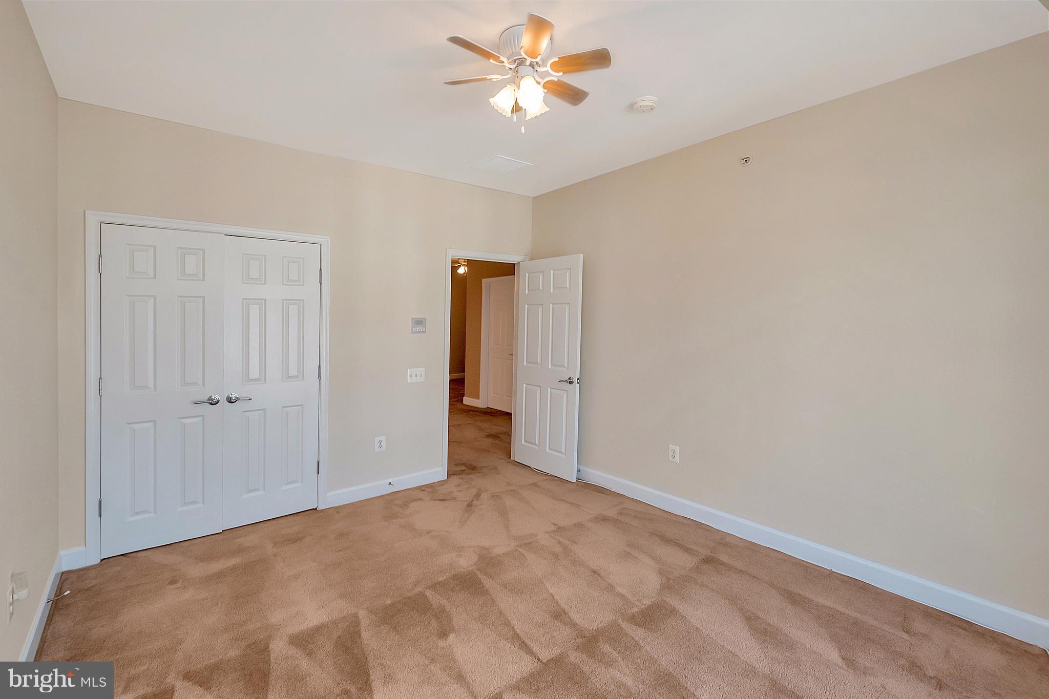 POTOMAC CLUB - Residential