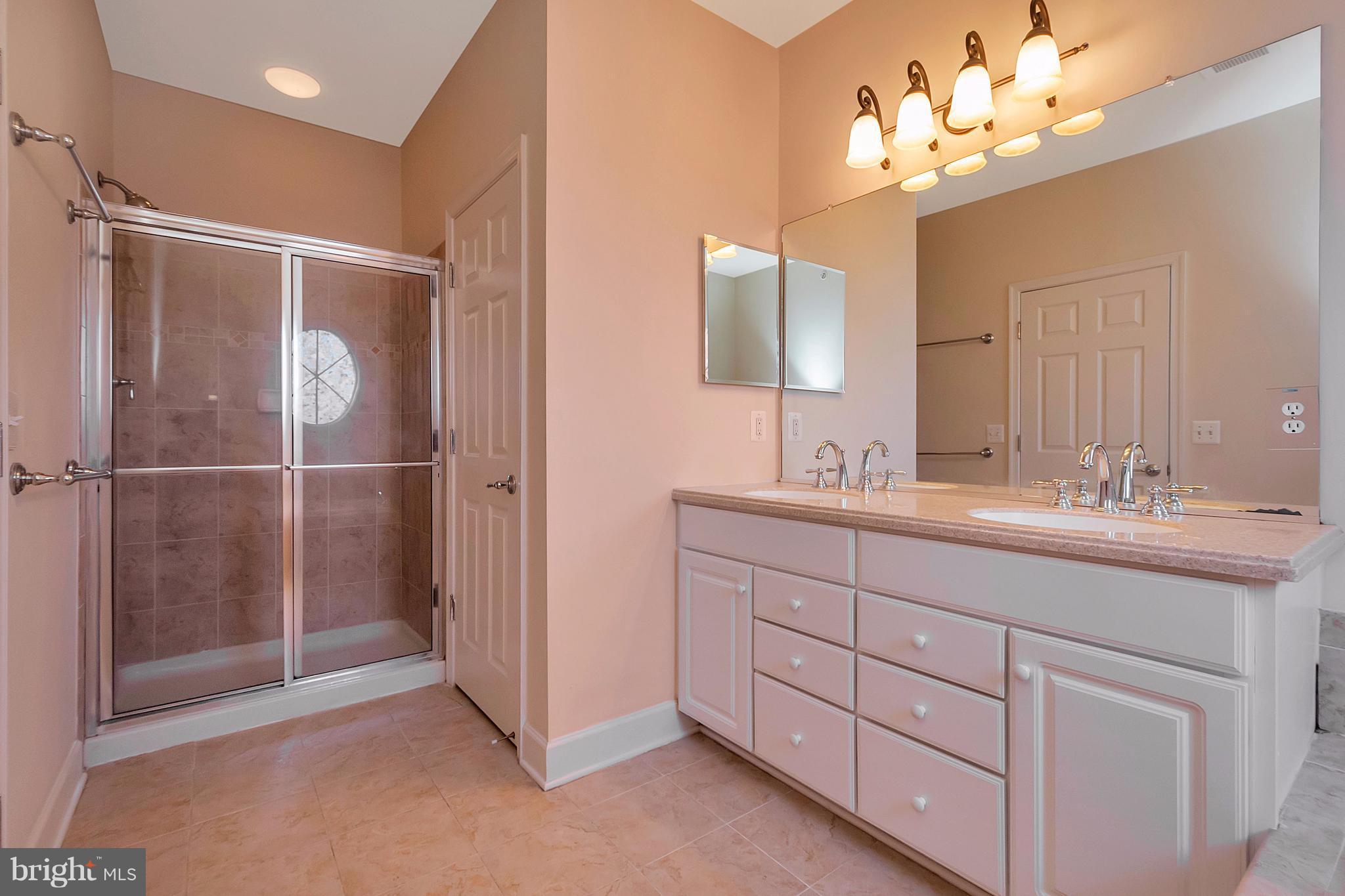 POTOMAC CLUB - Residential