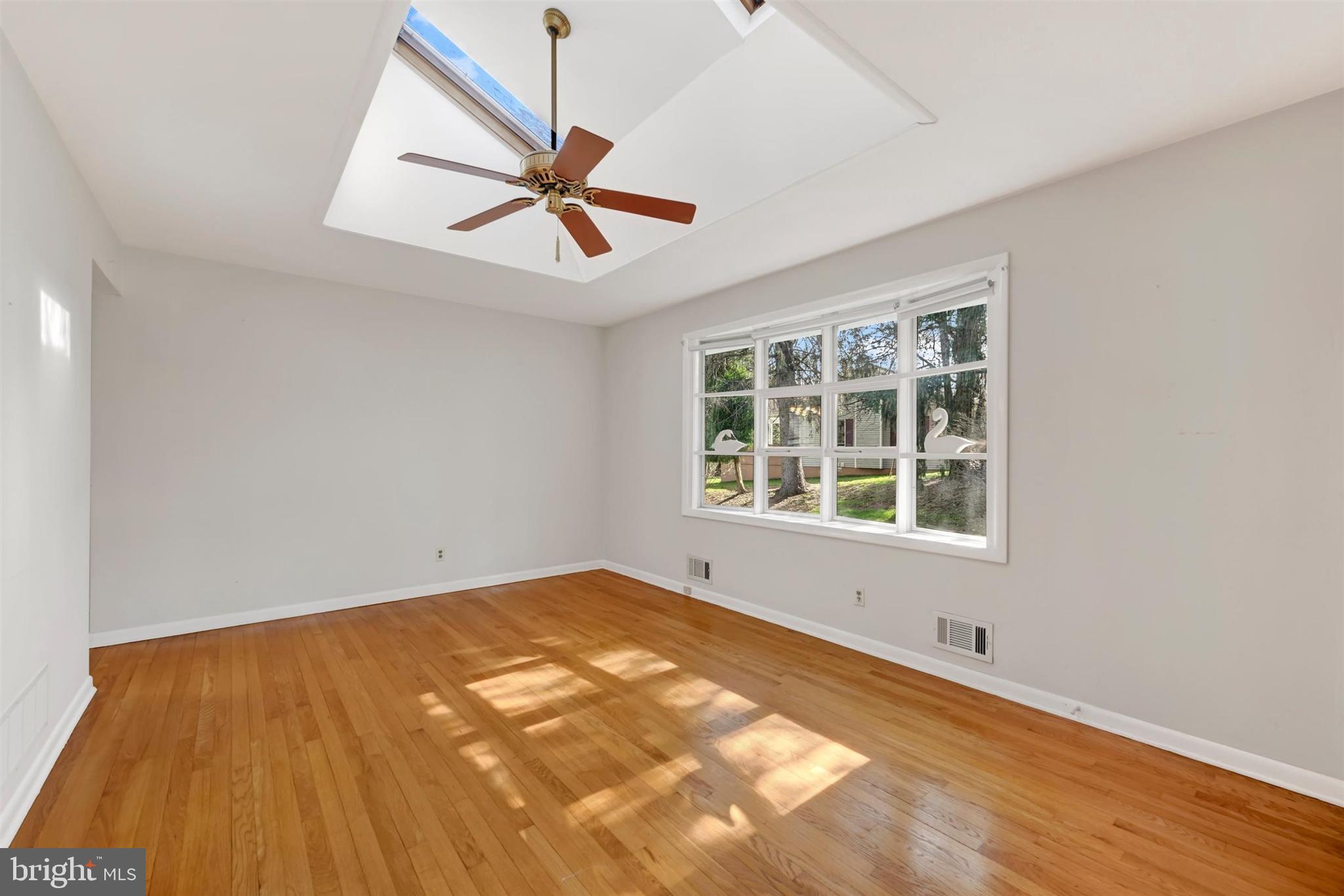 CUB HILL/CARNEY - Residential