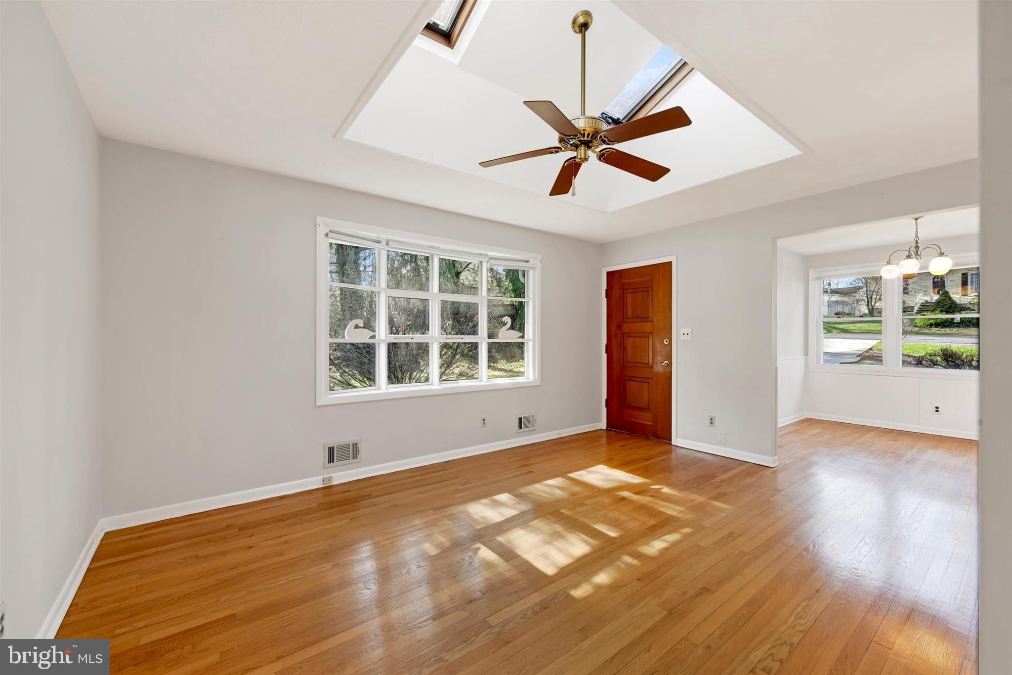 CUB HILL/CARNEY - Residential