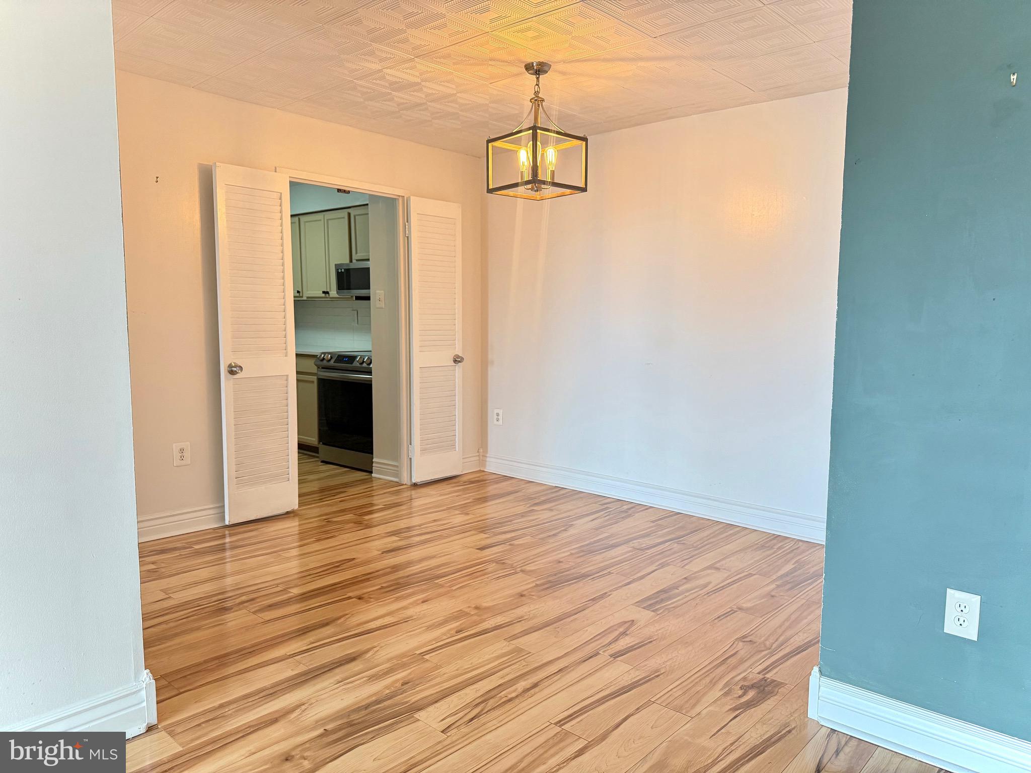 5300 HOLMES RUN PARKWAY 1012