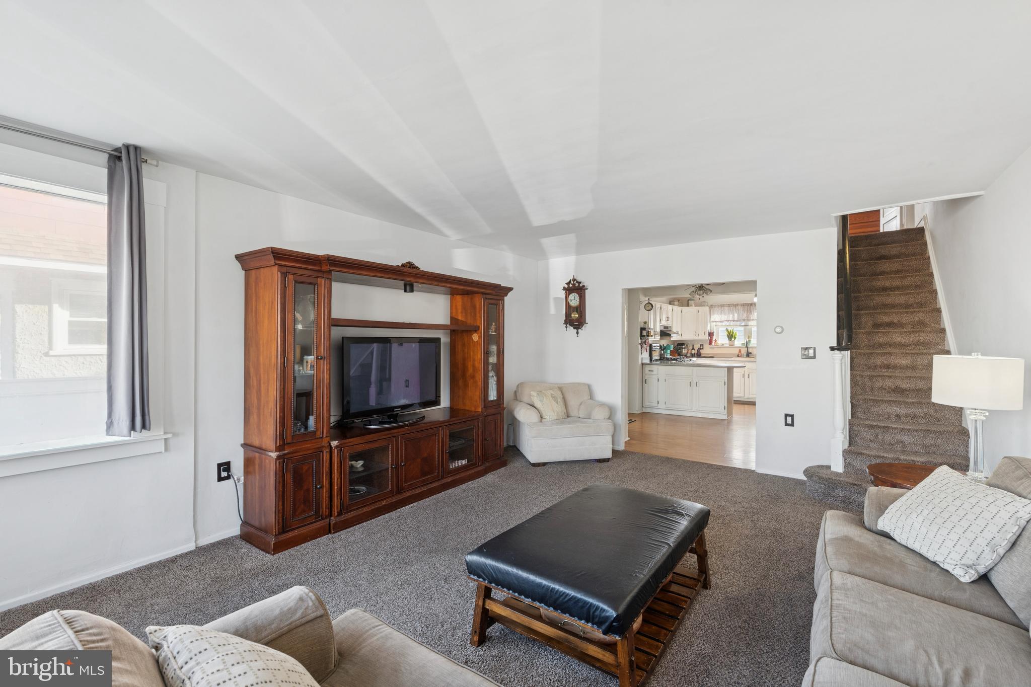 7521 CLARIDGE STREET