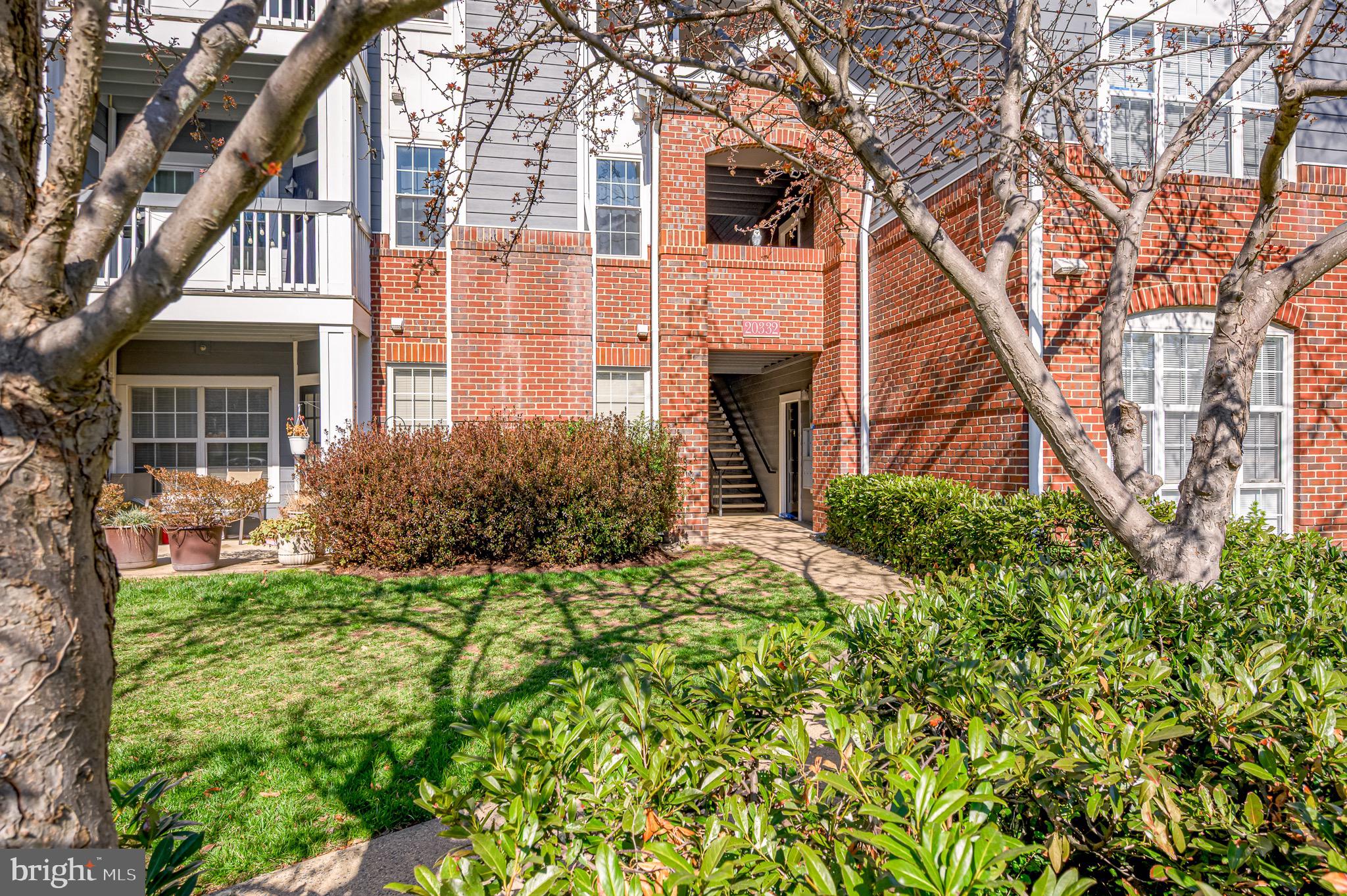 S.GLEN AT UNIVERSITY CTR - Residential