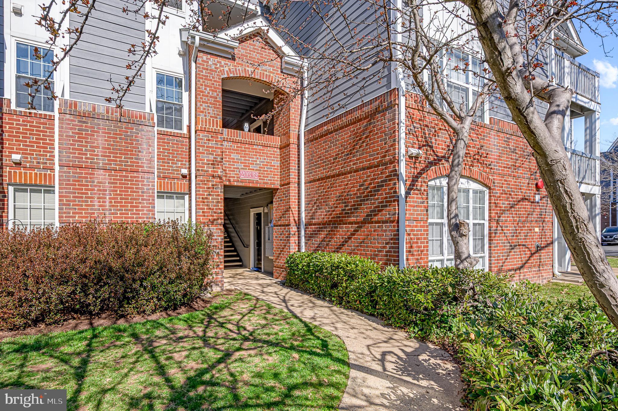 S.GLEN AT UNIVERSITY CTR - Residential