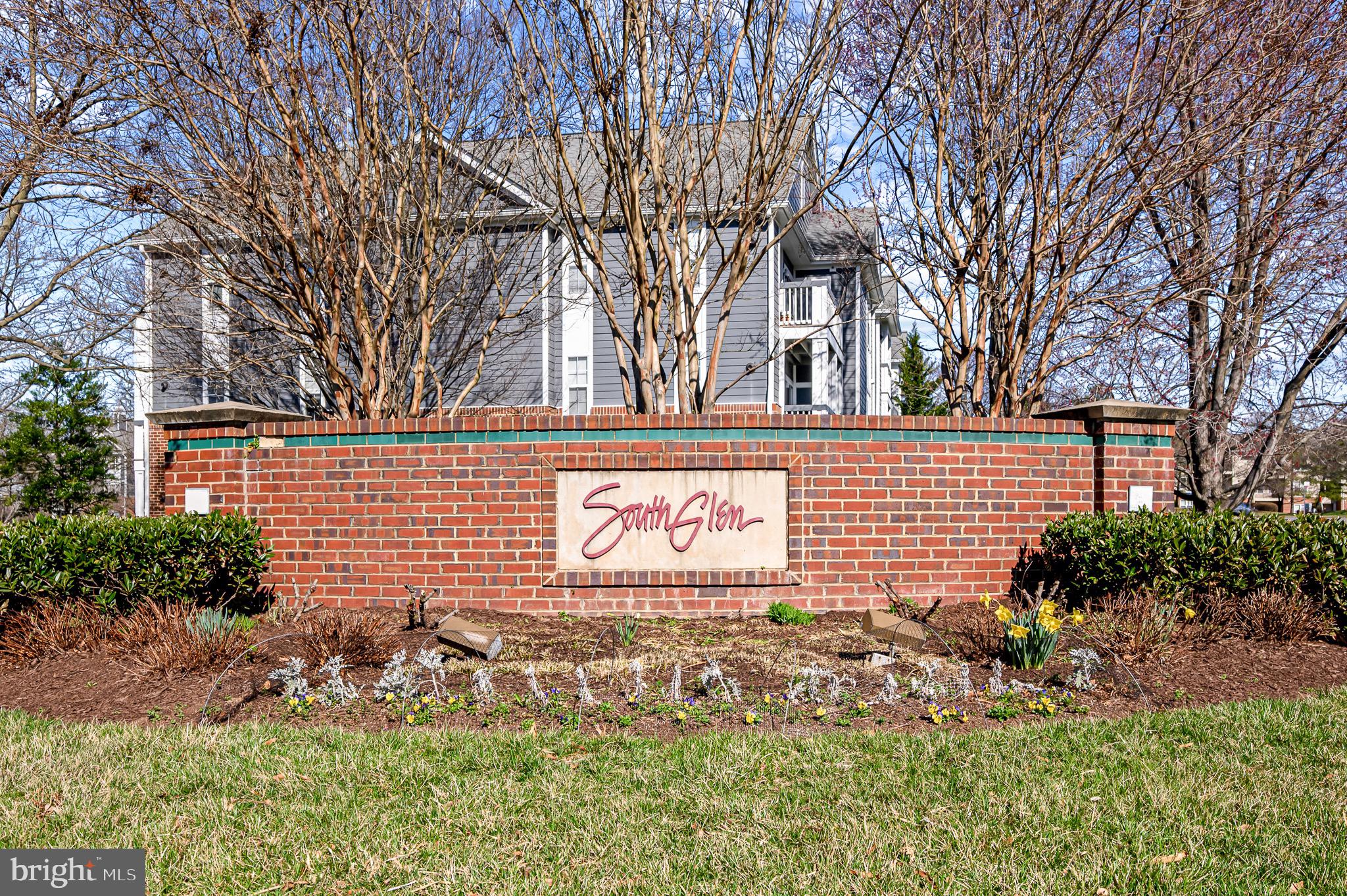 S.GLEN AT UNIVERSITY CTR - Residential