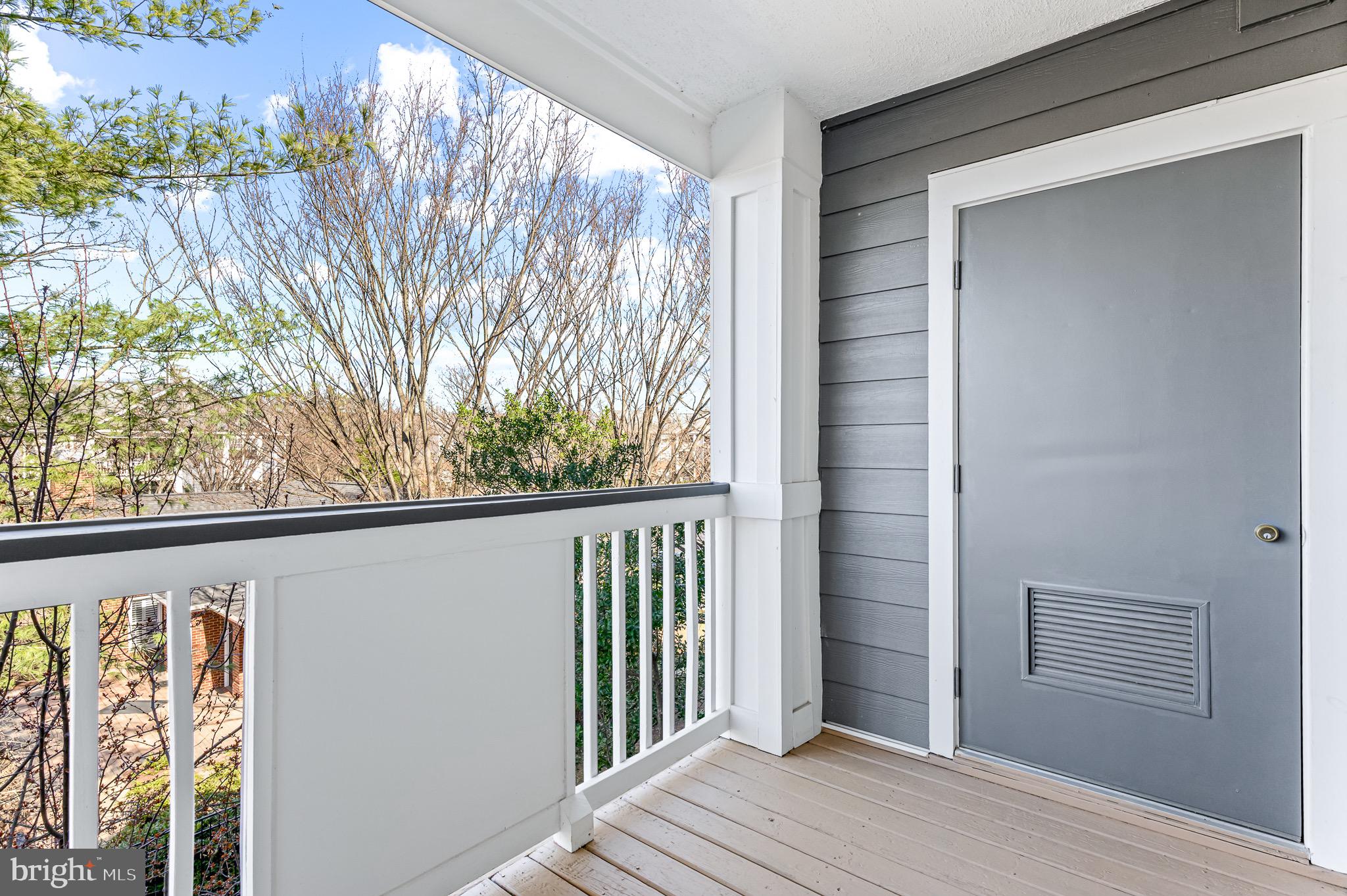 S.GLEN AT UNIVERSITY CTR - Residential