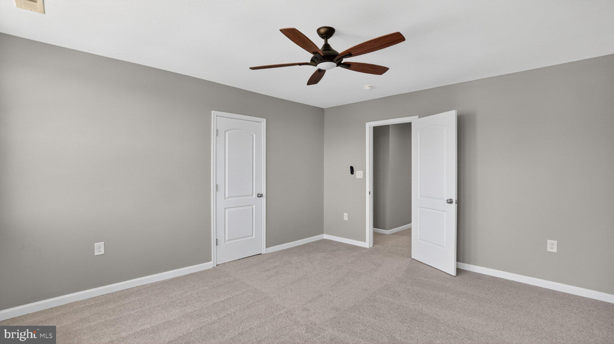 HAMILTON HILLS - Residential