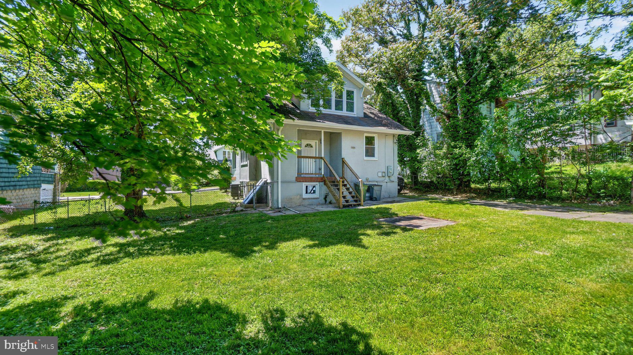 HAMILTON HILLS - Residential