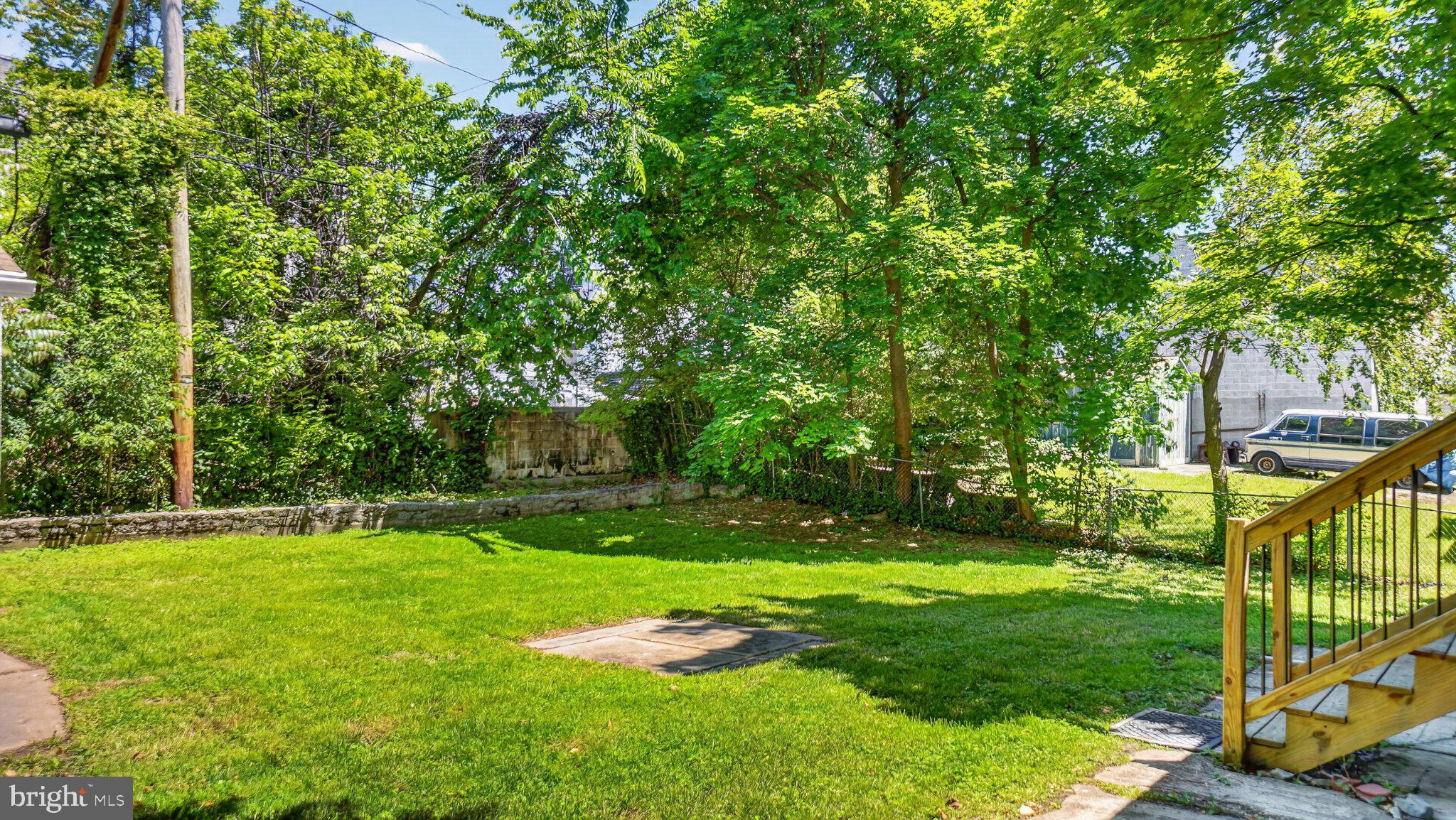HAMILTON HILLS - Residential