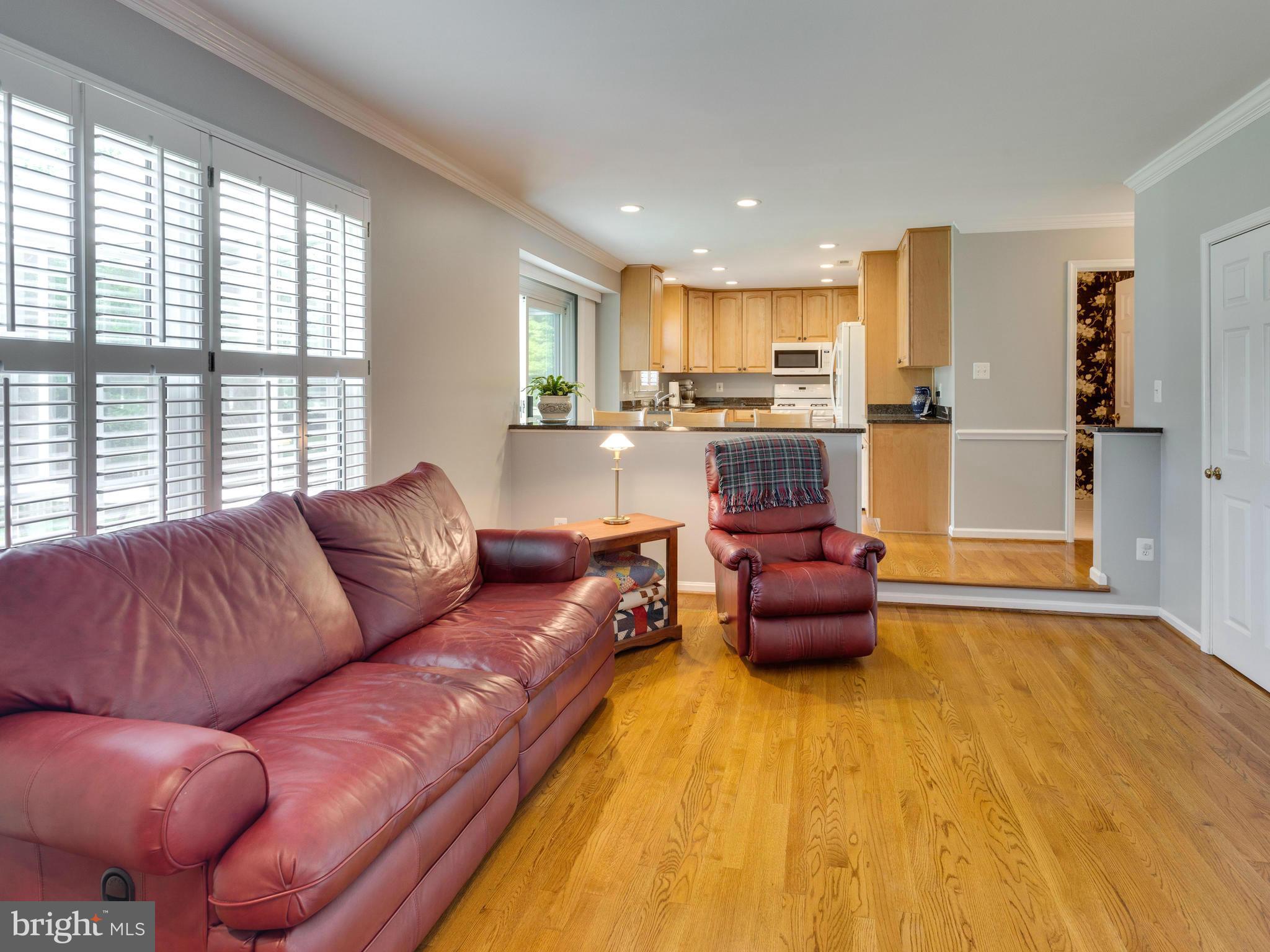 LEIGH MEADOW - Residential