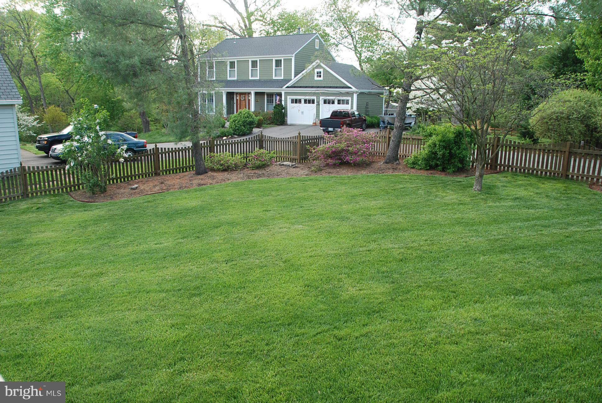 LEIGH MEADOW - Residential