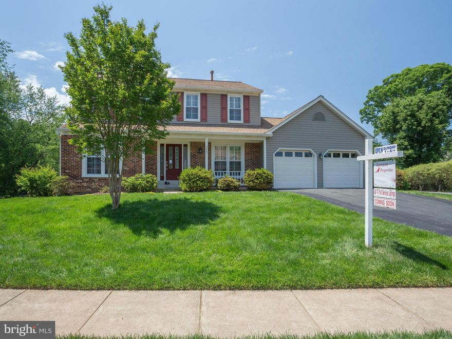 BEAUTIFULLY UPDATED  5 BR/3.5 BA Colonial *Sea of Shinning HW on upper 2 levels*Plantation Shutters, FreshPaint, &  UPDATED BA thruout*Closets Everywhere*Kit UPDATES Cab,Granite,High End Appliances*FamRm w/FP*All SeasonSunPorch & deck overlook lg backyard/common area*LL FamRm/FP wo 2 Patio/Fence/Irrigation system*3 heating/cooling systems*A Vienna home in McLean School Pyramid*Metro 2 mi*