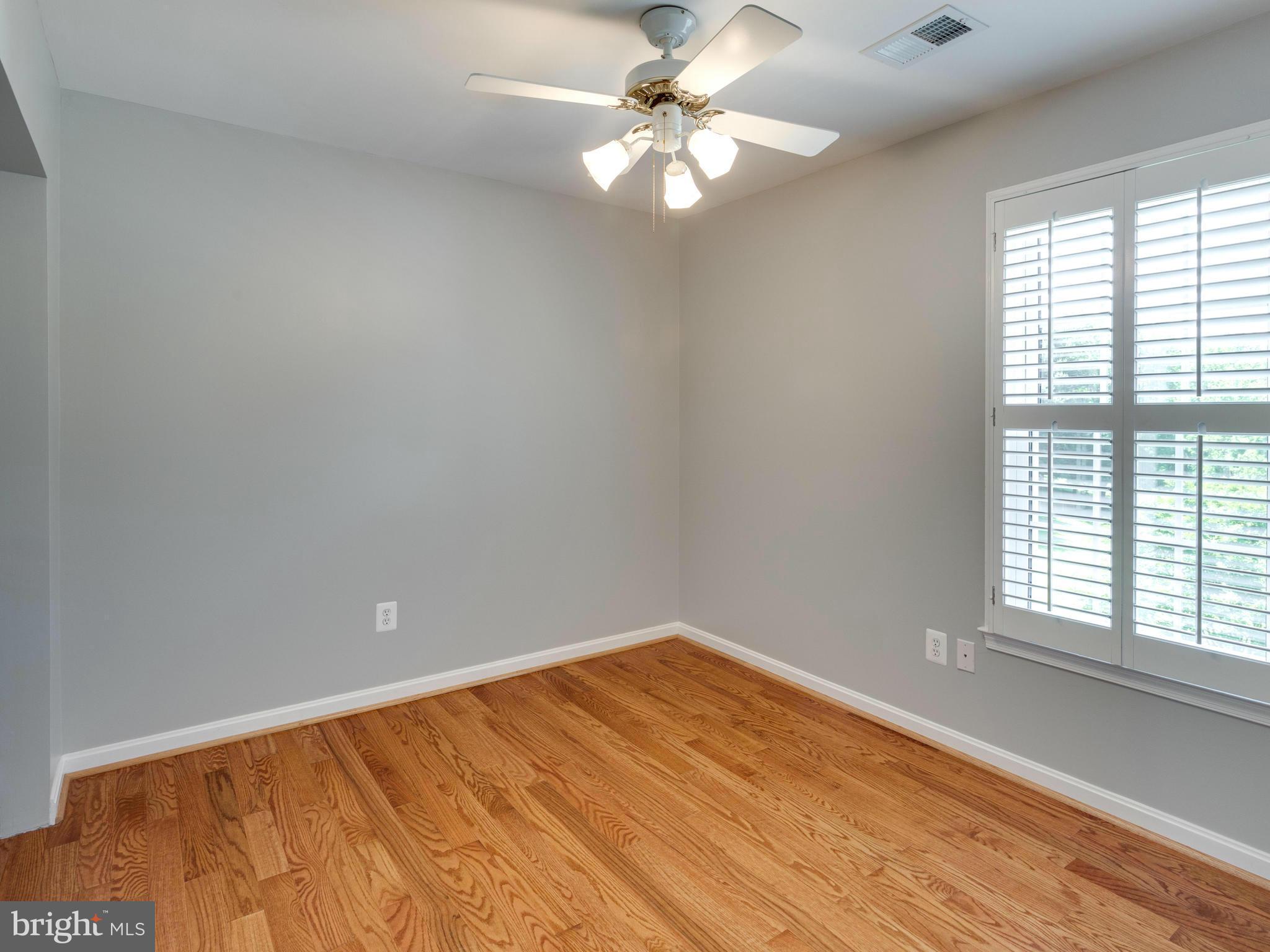 LEIGH MEADOW - Residential