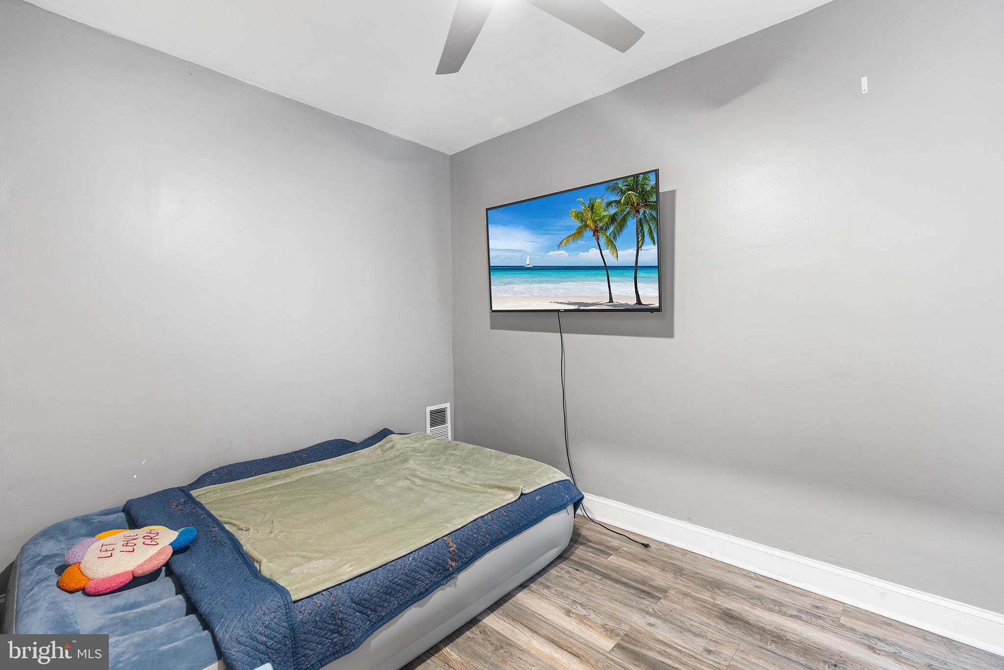 WEST PASSYUNK - Residential