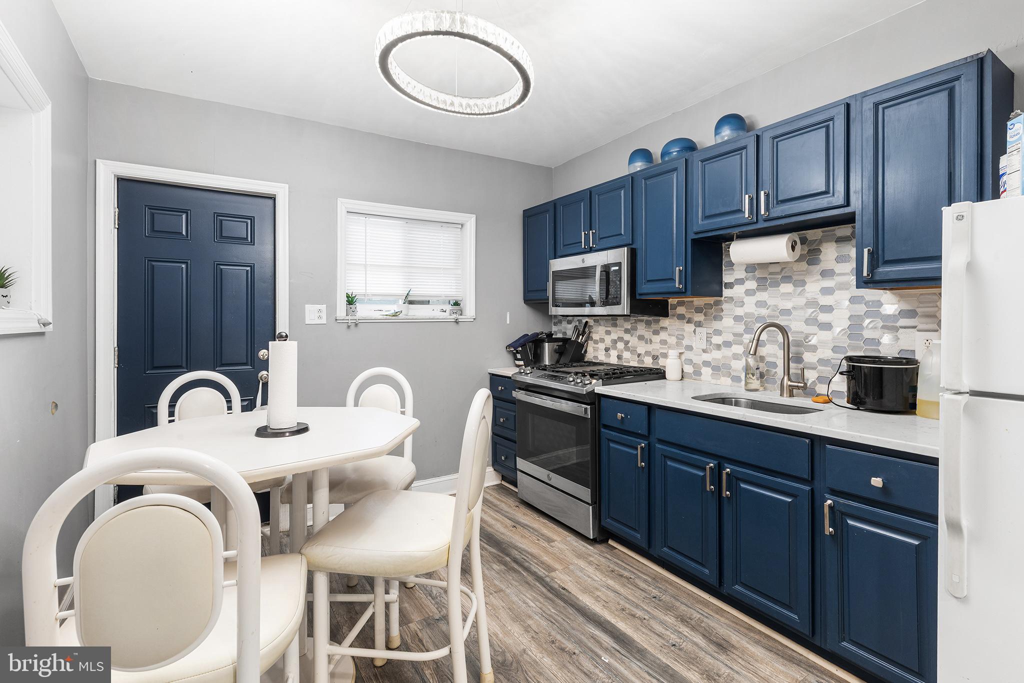 WEST PASSYUNK - Residential