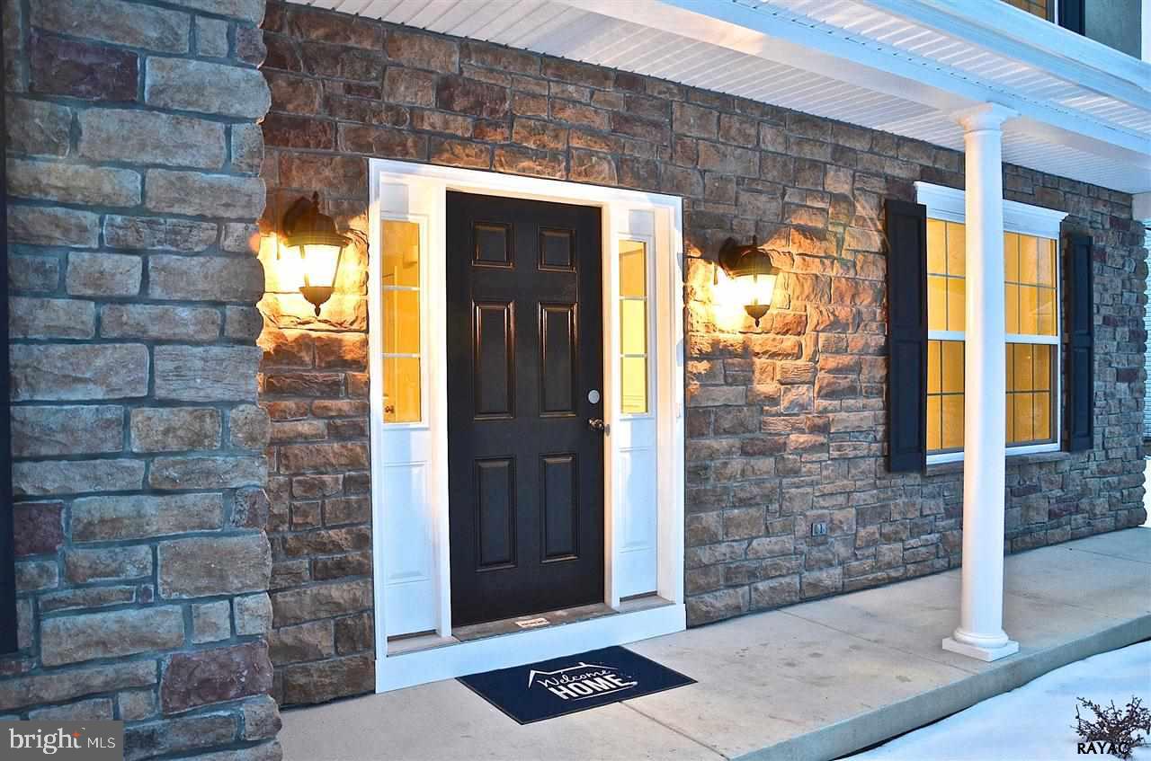 LOGAN MEADOWS - Residential
