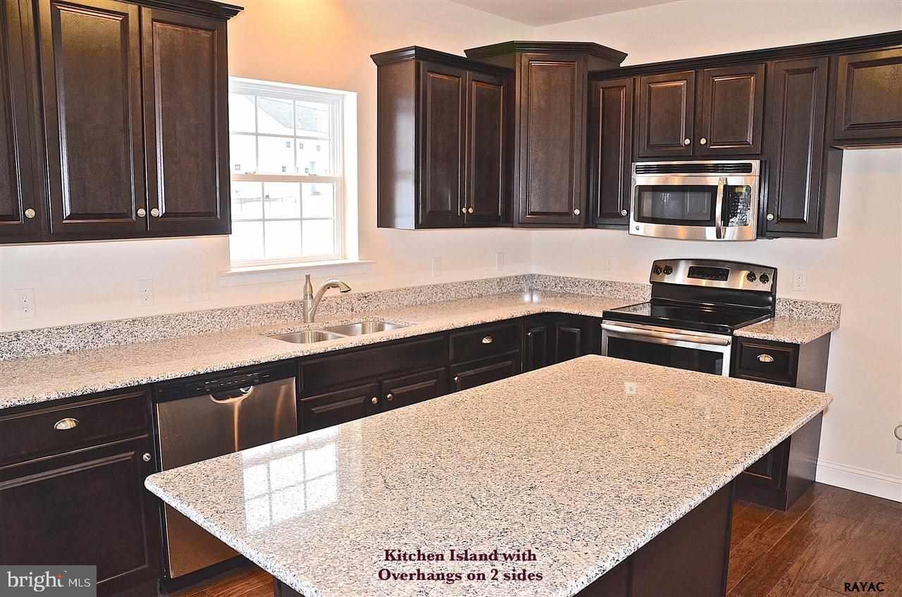 LOGAN MEADOWS - Residential