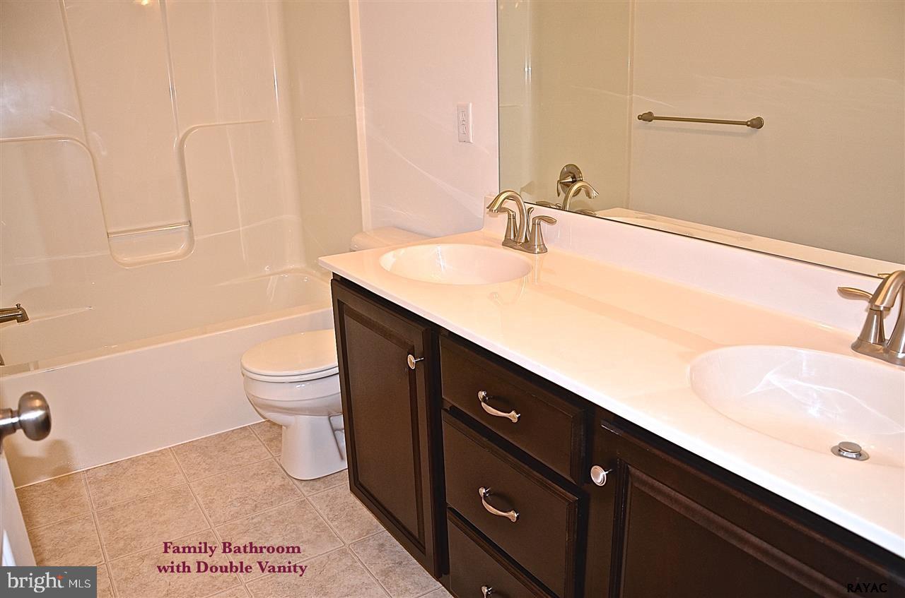 LOGAN MEADOWS - Residential